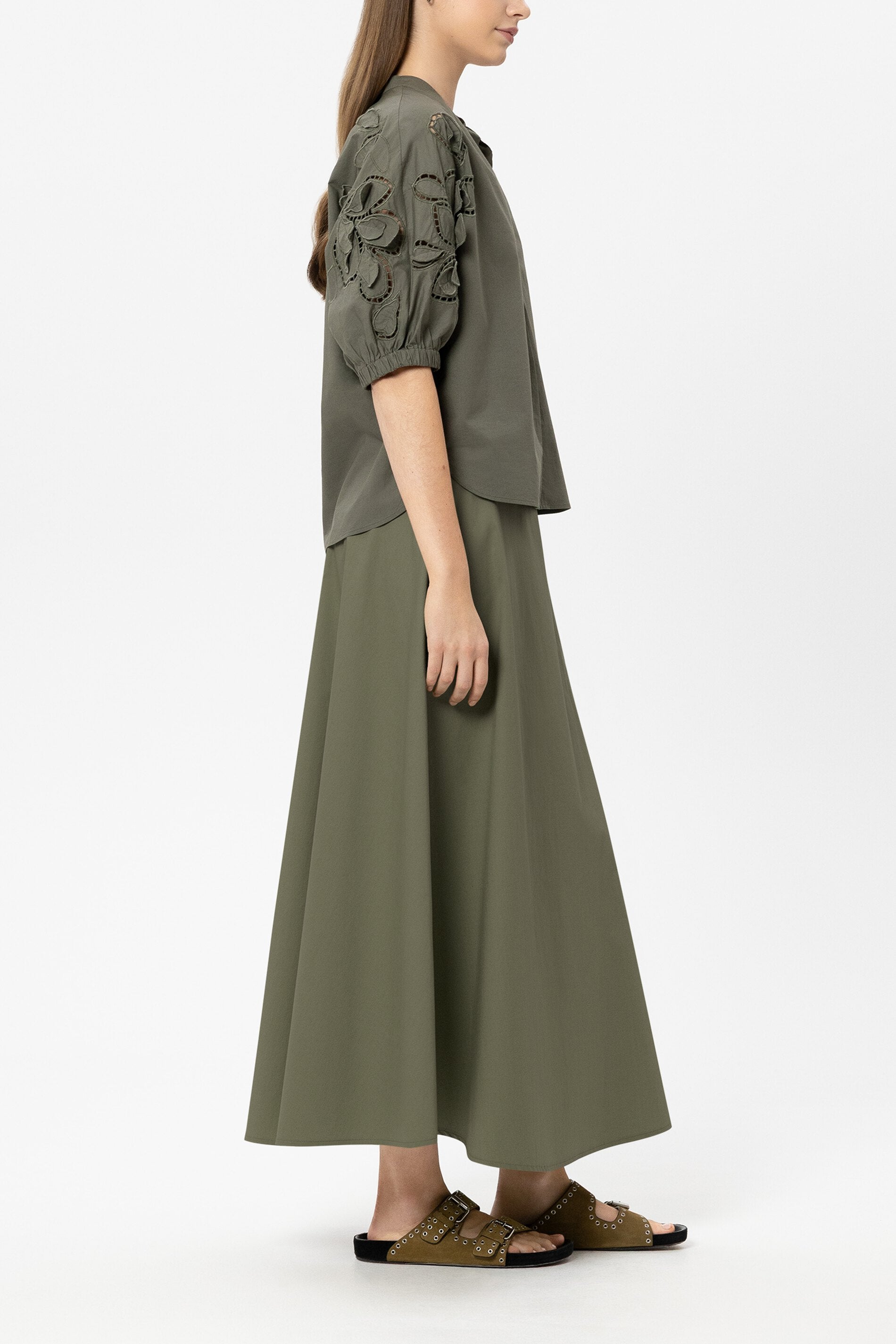 Gabardine-Rock in A-Linie - khaki - Standard | Model Seite