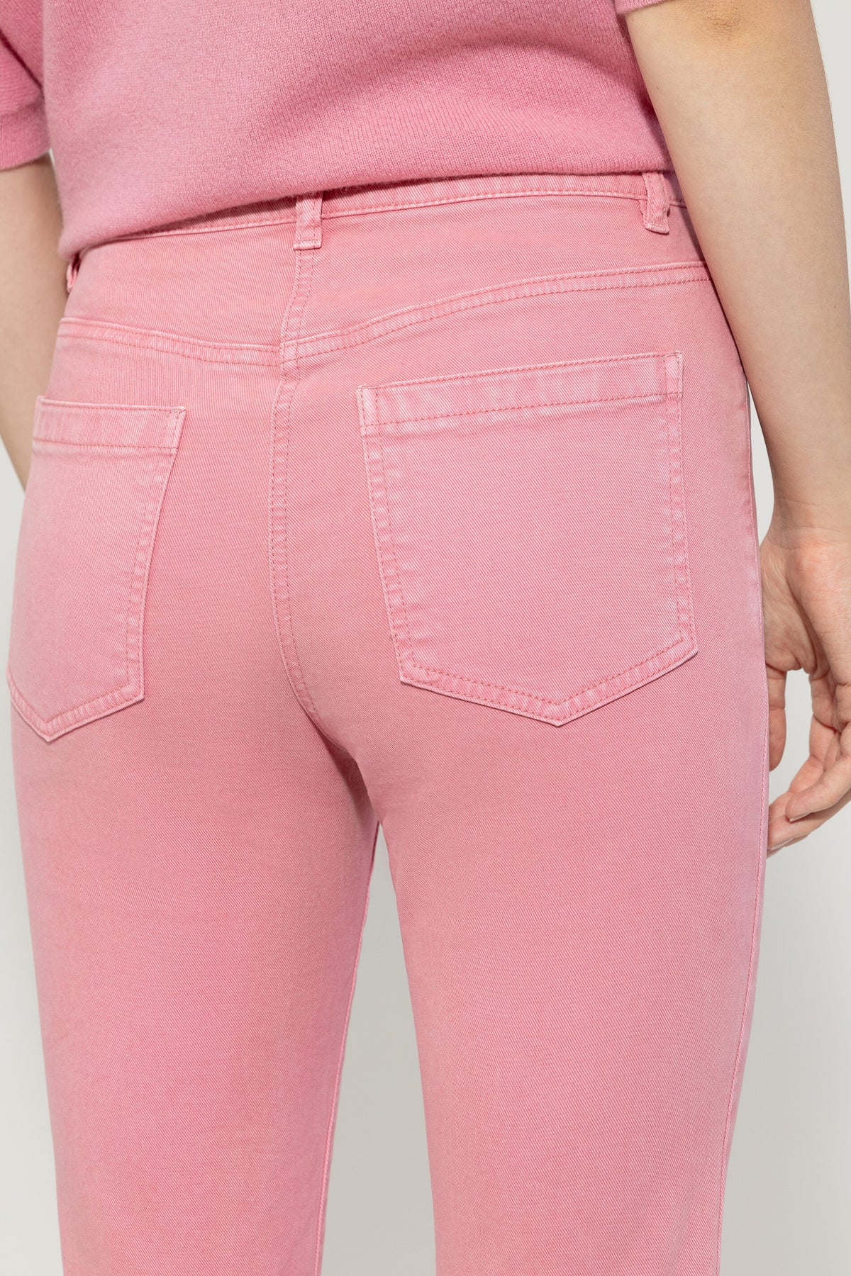 Authentic-Babyflare-Denim - cherry blossom - ohne Motiv | Model Detail