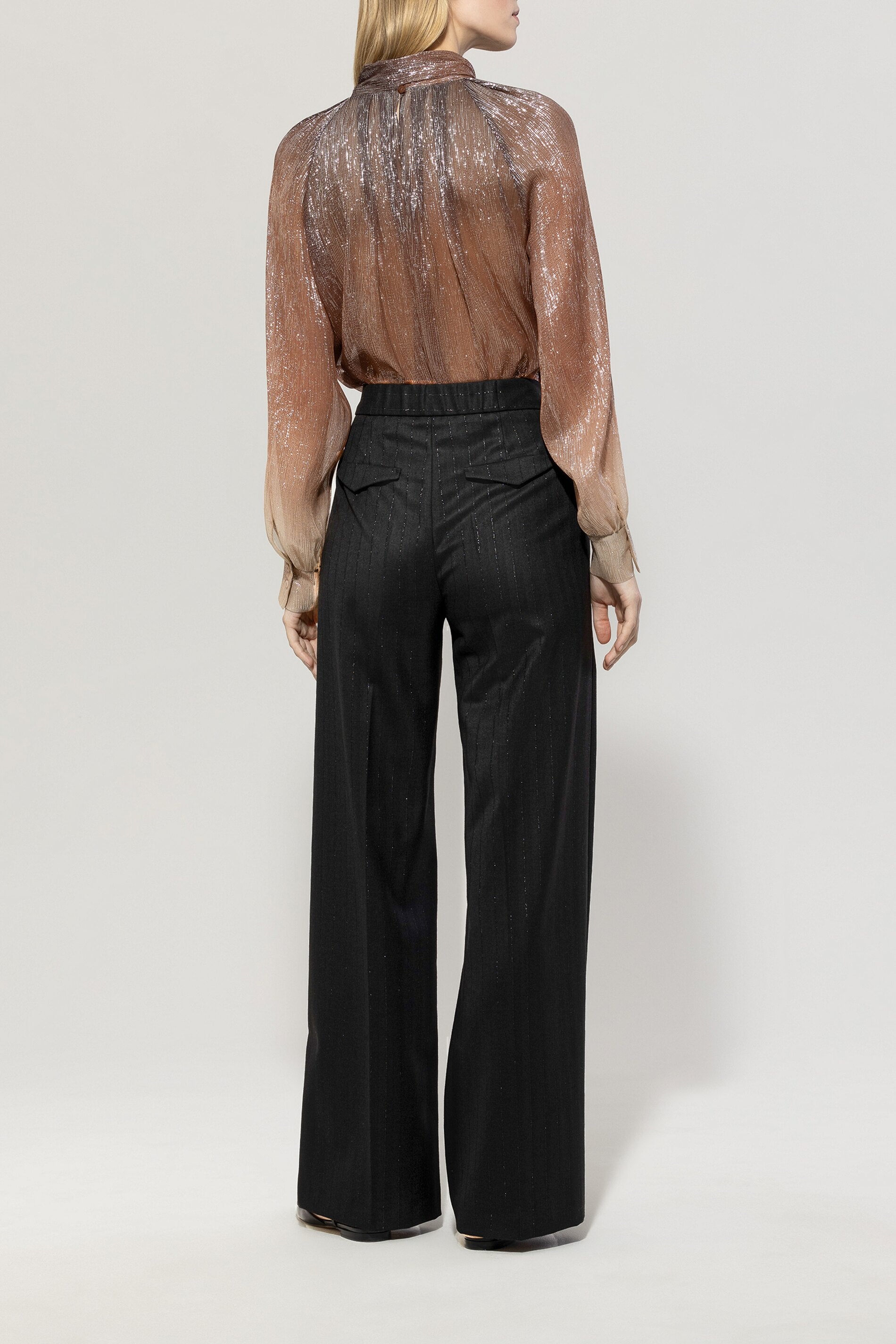Wideleg mit Nadelstreifen - deep black - Standard | Model Rück