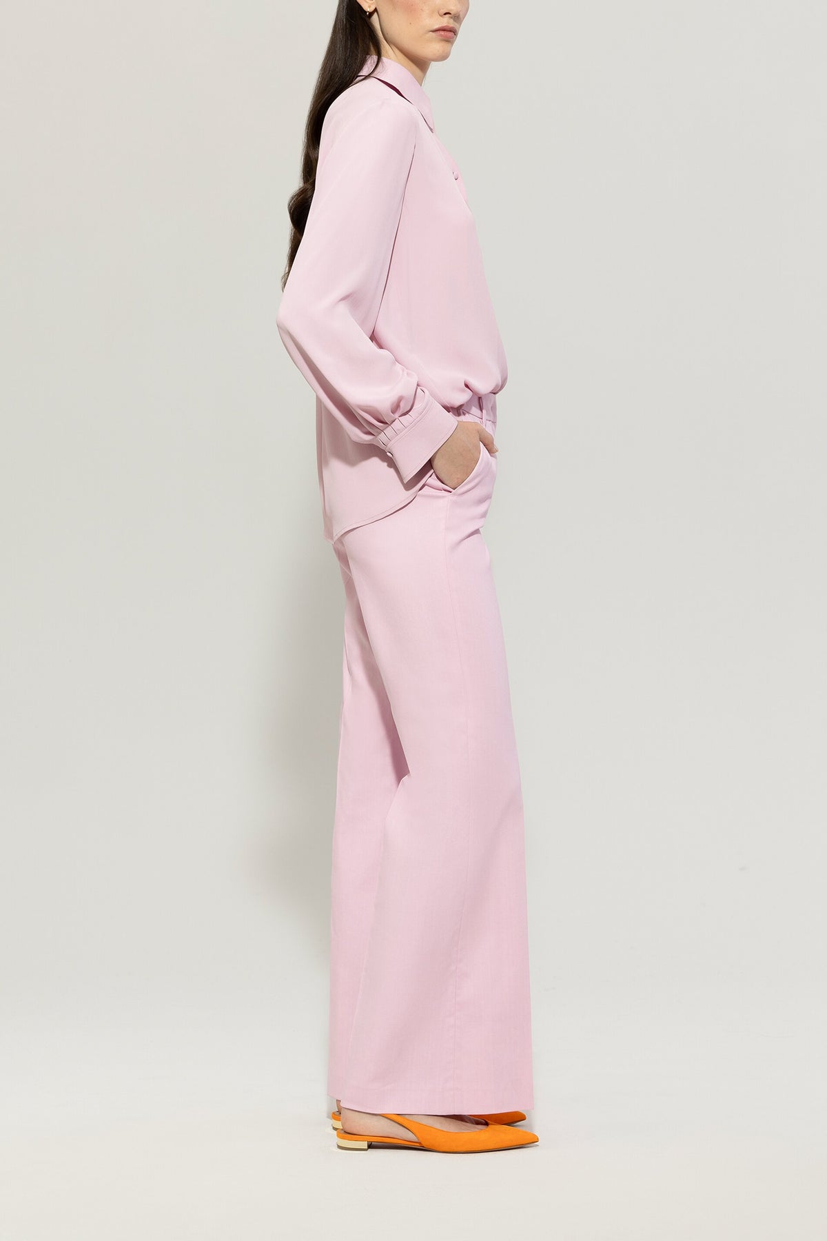 Twill-Bootleg-Pants - fresh rose - Standard | Model Seite
