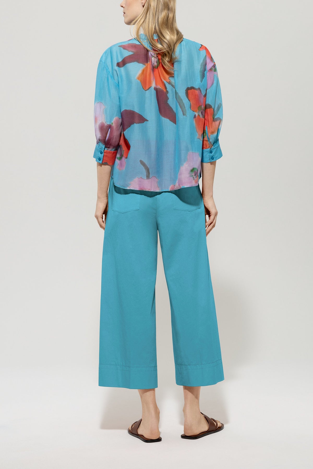 Gabardine-Wideleg-Pants - turquoise - Standard | Model Rück