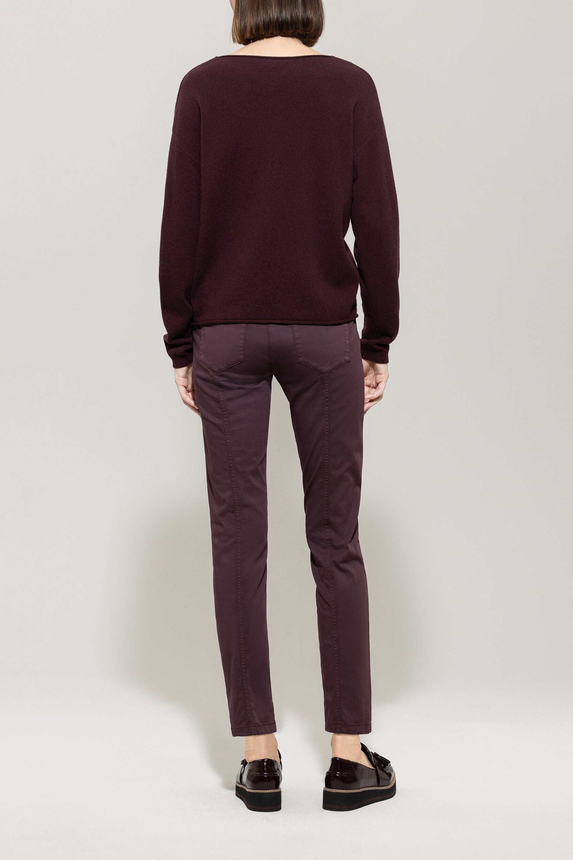 High-Stretch-Colour-Denim - burgundy - Standard | Model Rück