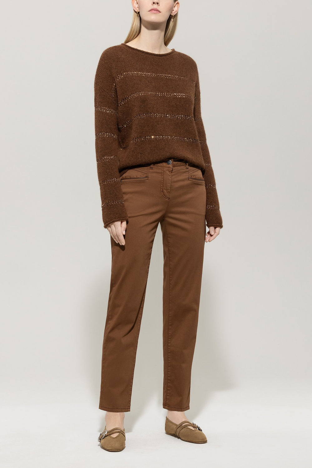 High-stretch tapered denim - walnut - Standard