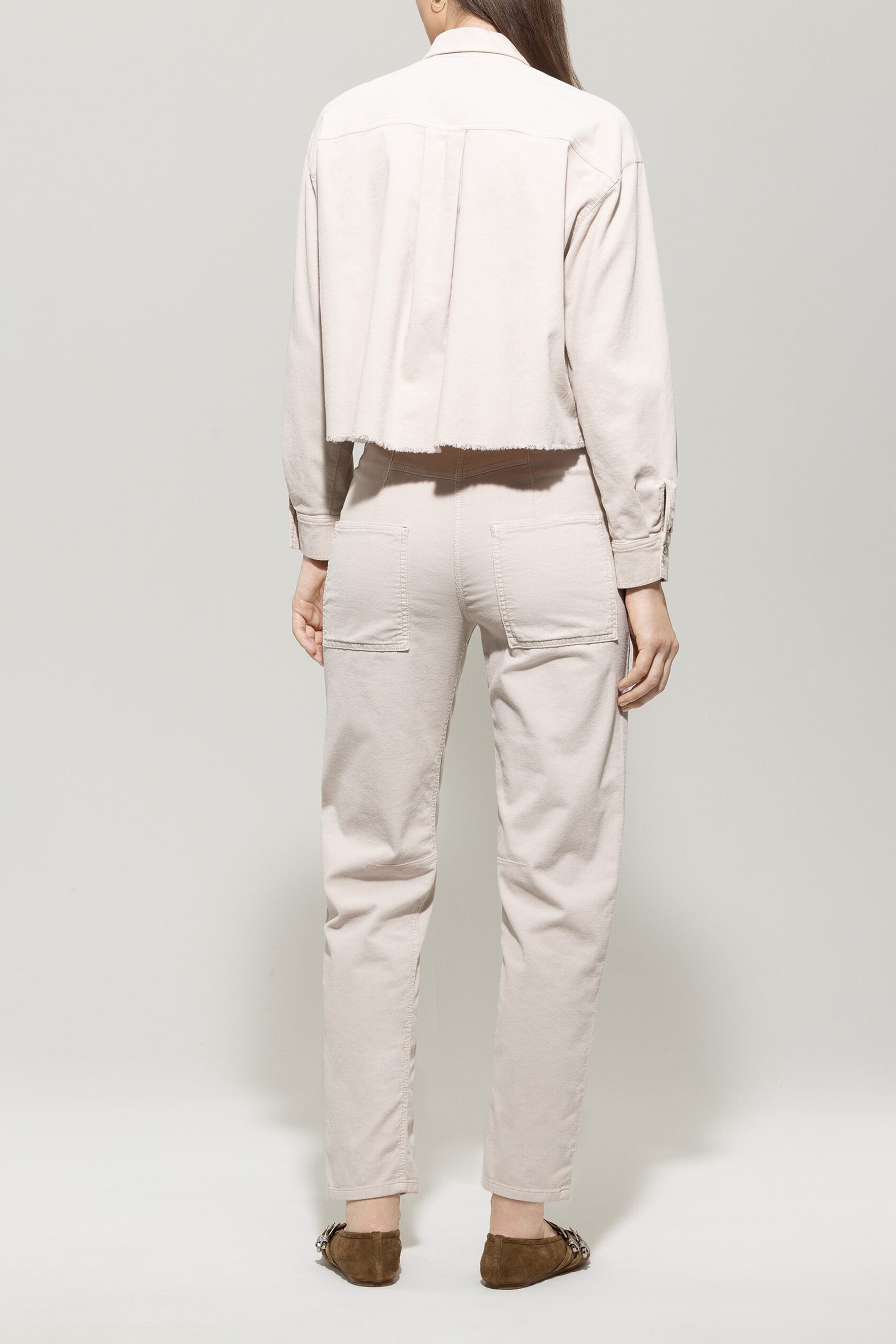 Loosefit-Cord-Pants - silky cream - Standard | Model Rück