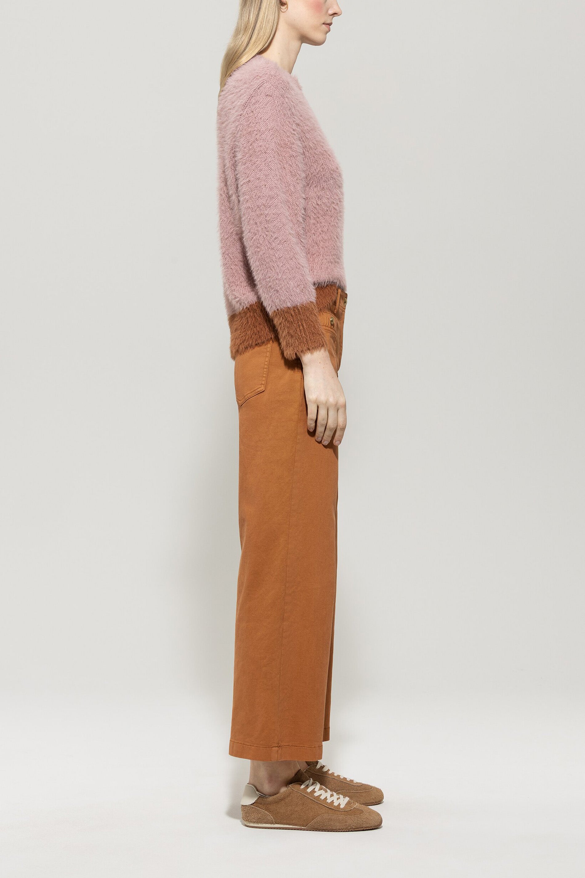 Authentic-Wideleg-Denim - cinnamon - Standard | Model Seite