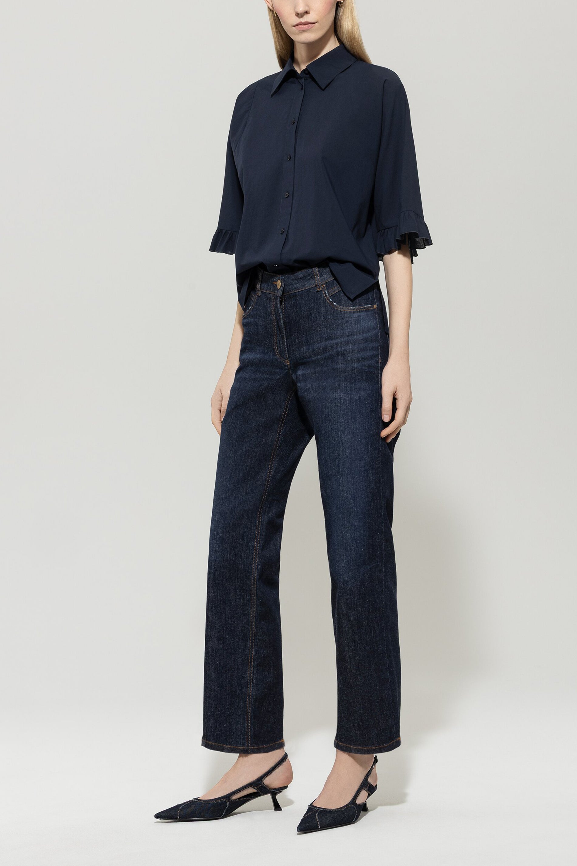 Straightleg-Blue-Denim - denim blue - Standard | Model Front