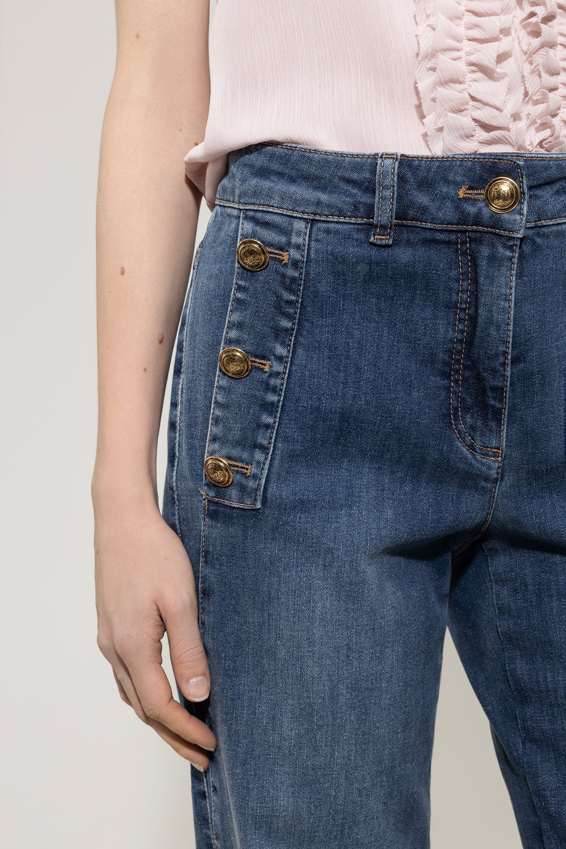 Sailor-Blue-Denim - denim blue - Standard | Model Detail