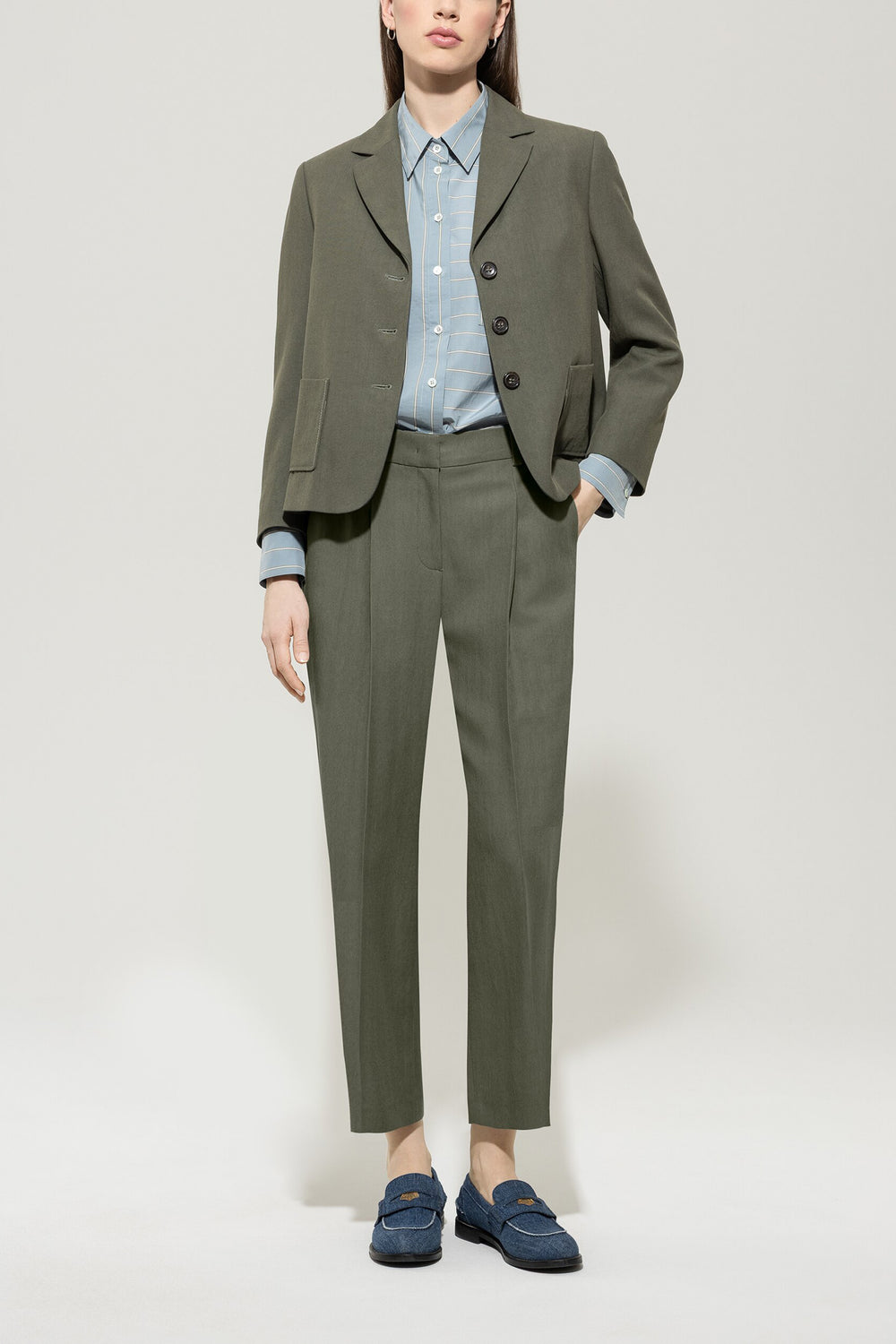 Tapered mit Panama-Bindung - cool khaki - Standard
