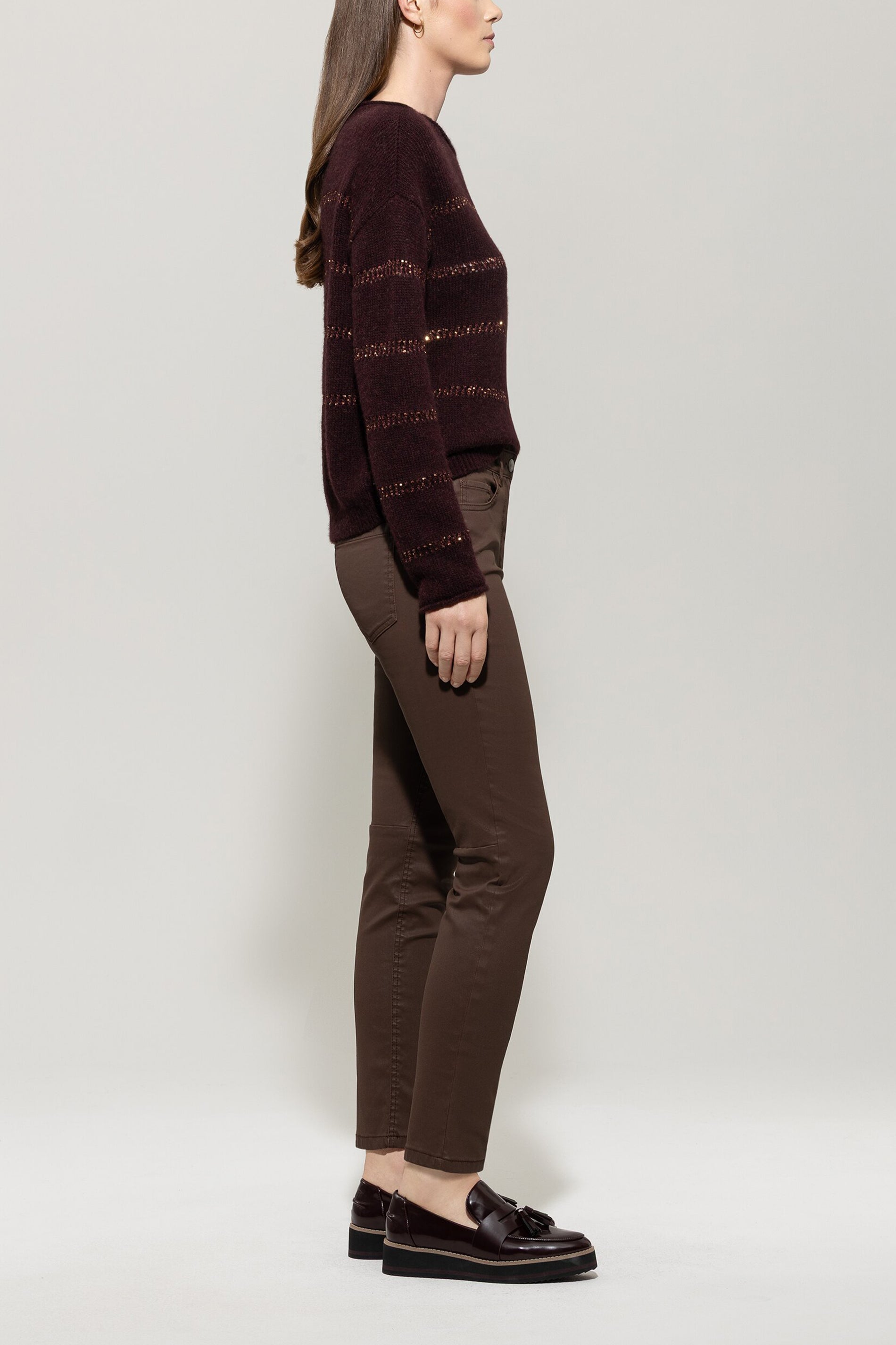 Tapered-Pants in Leder-Optik - walnut - Standard | Model Seite