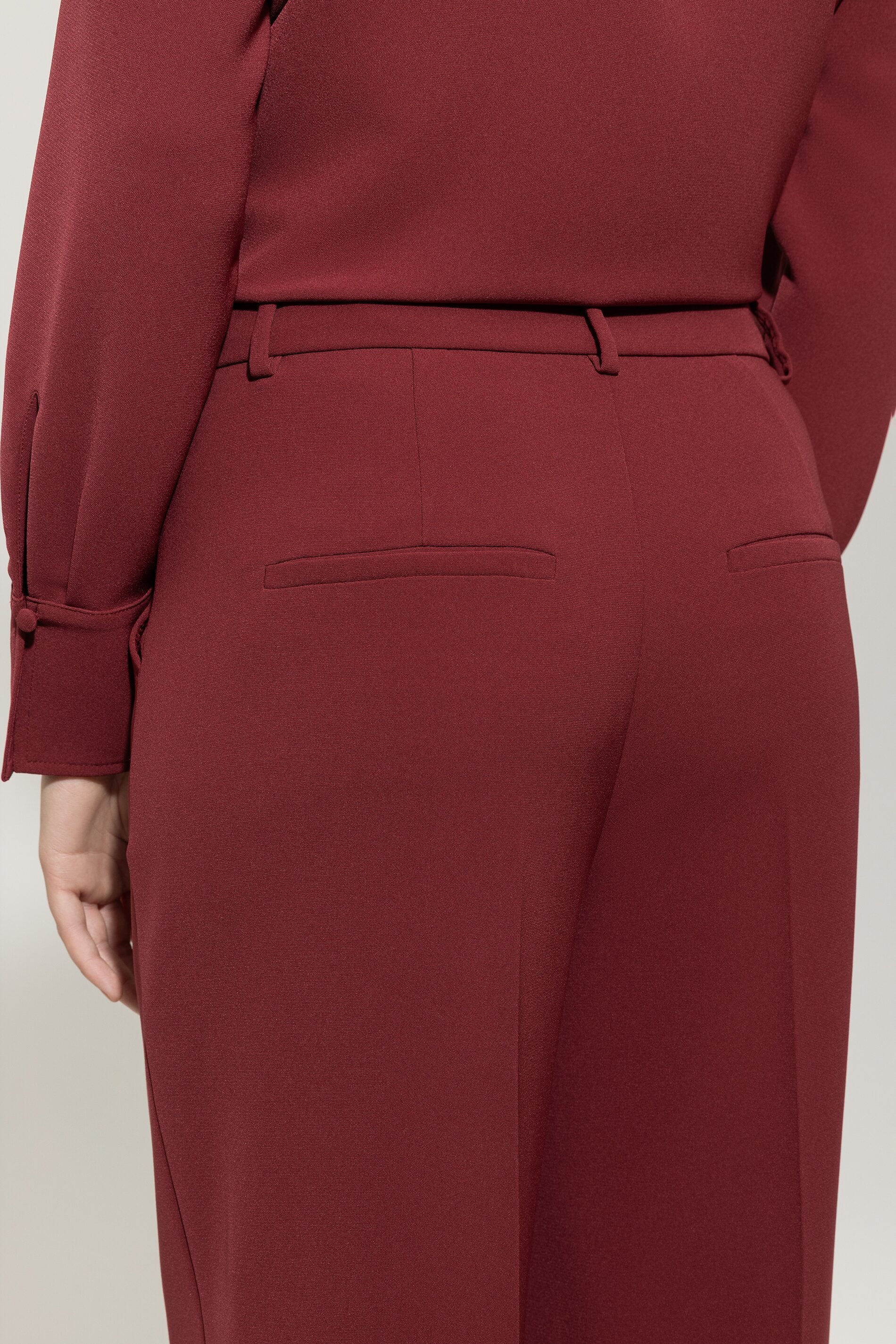 Easy-Wideleg-Pants - berry red - Standard | Model Detail