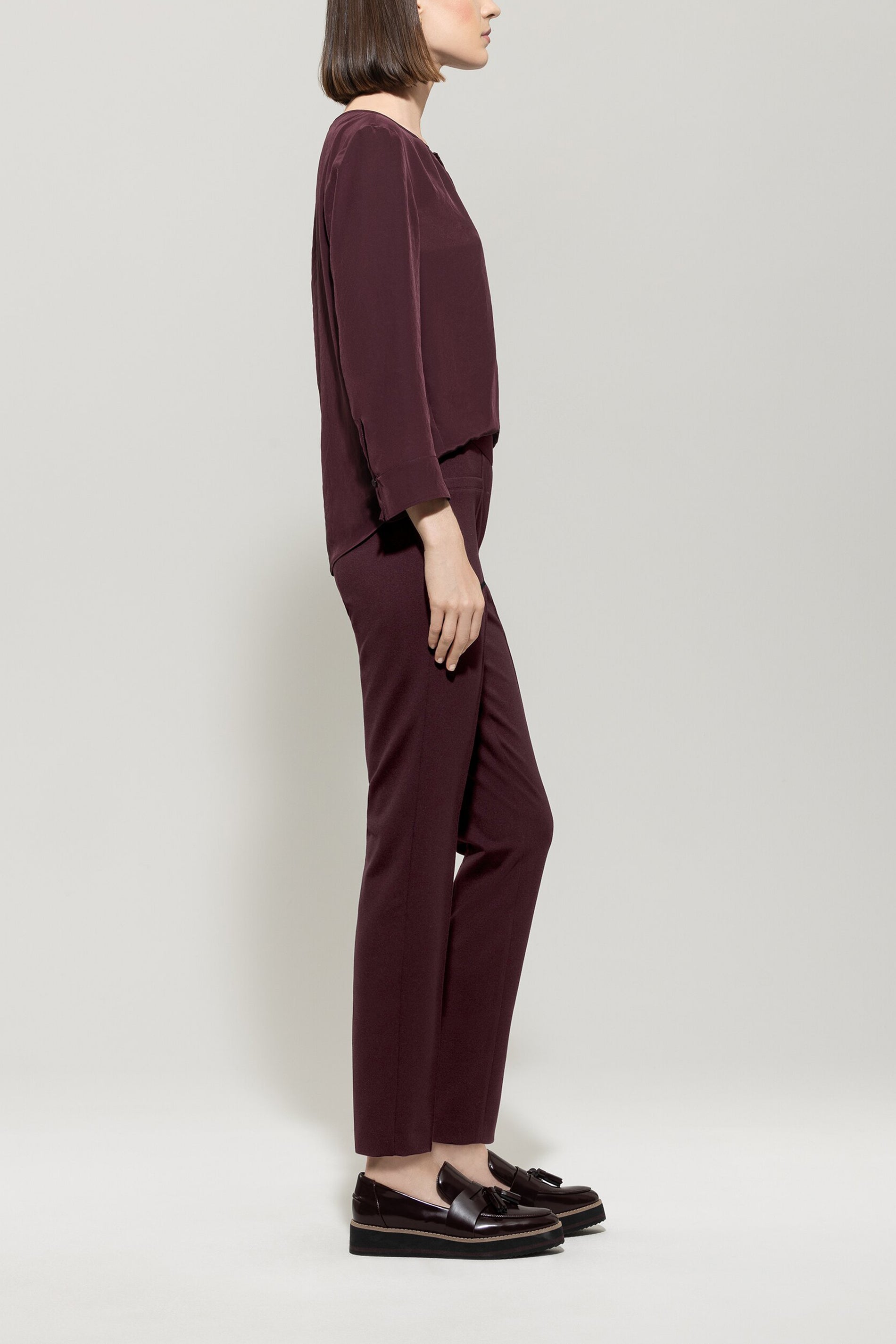 Joggpants aus Punto-Milano - burgundy - Standard | Model Seite