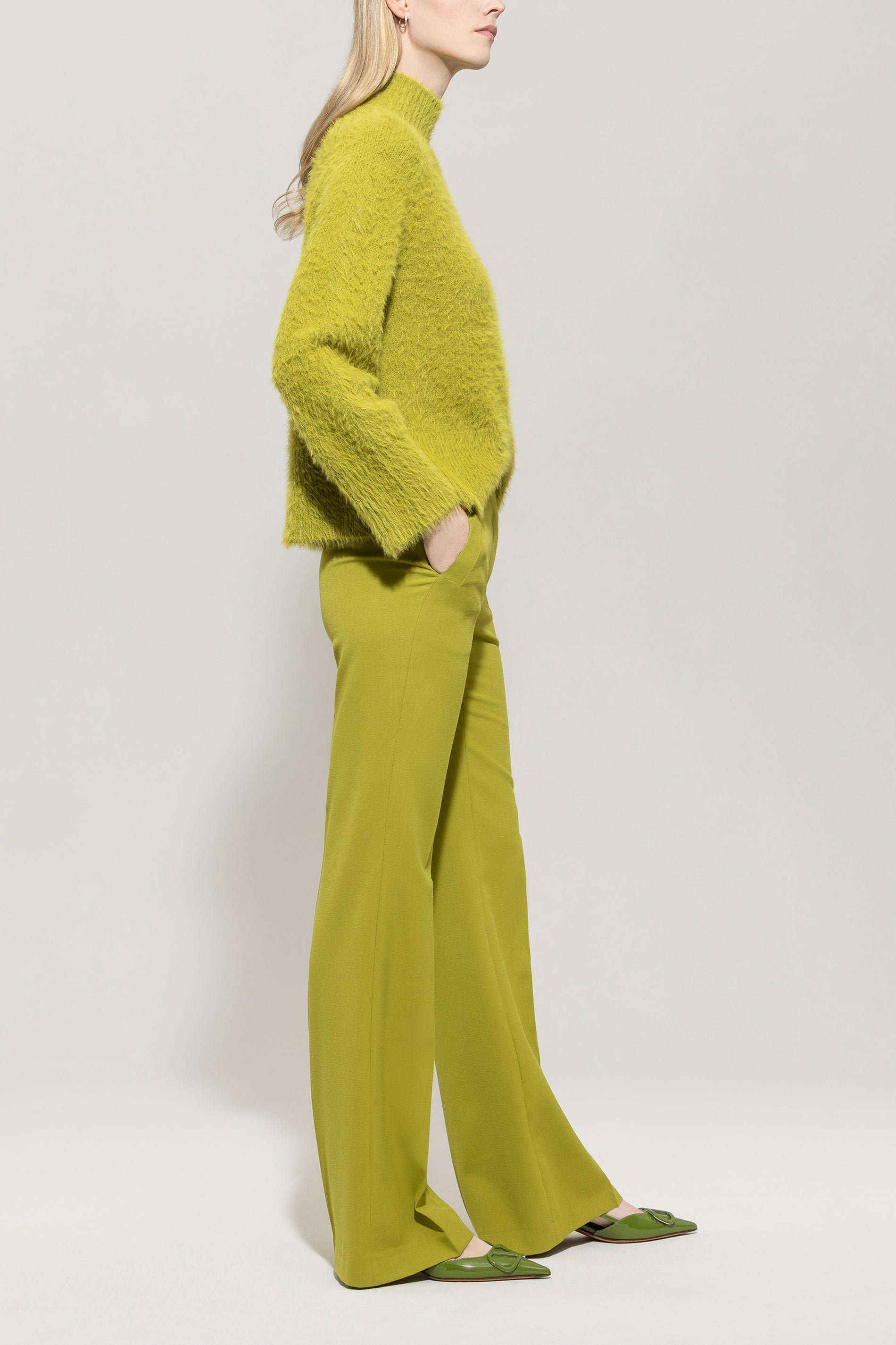 Bootcut-Sailor-Pants - acid green - Standard | Model Seite