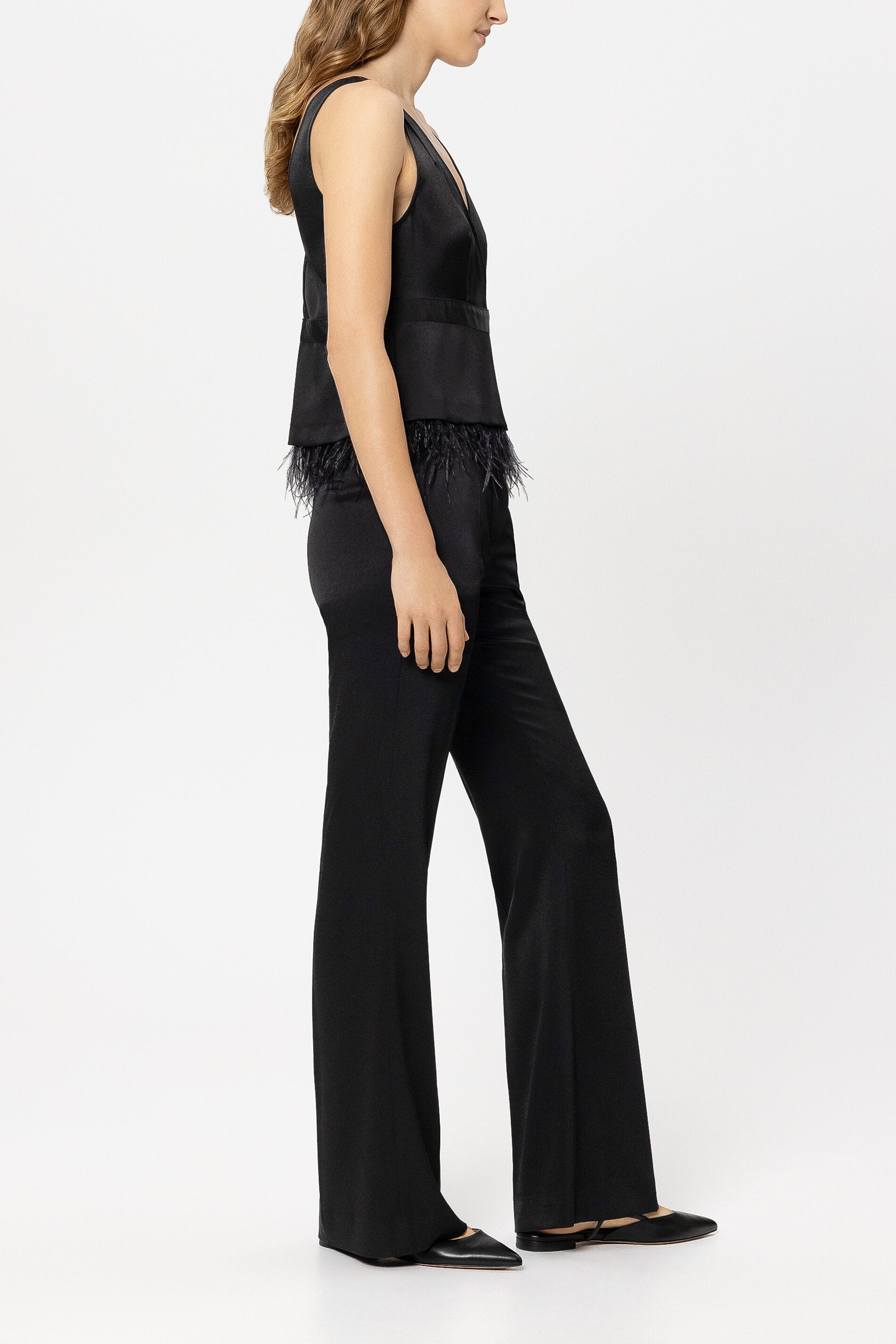 Flared-Pants in Satin-Optik - black - Standard | Model Seite