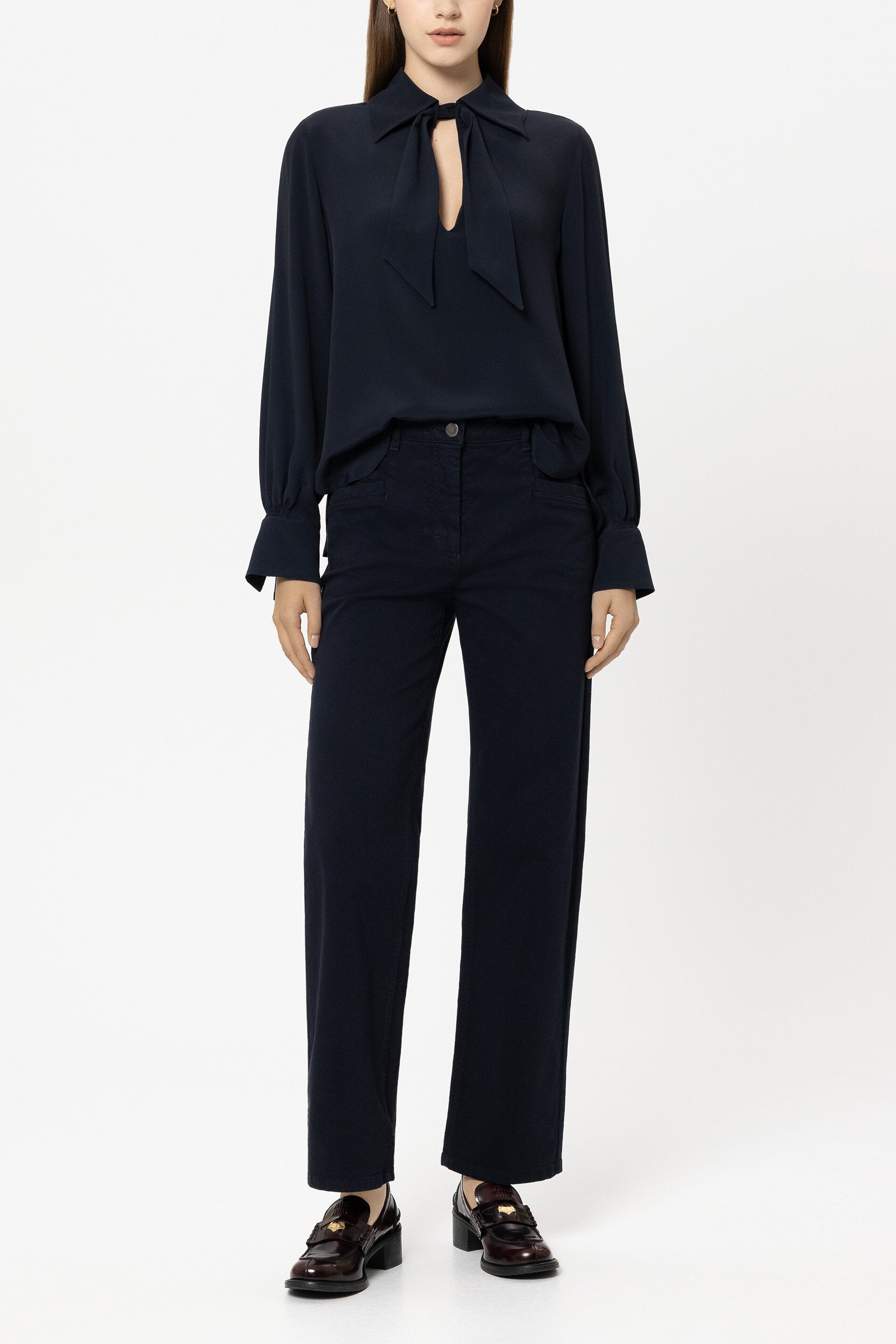 Authentic-Straightleg-Denim - navy blue - Standard | Model Front