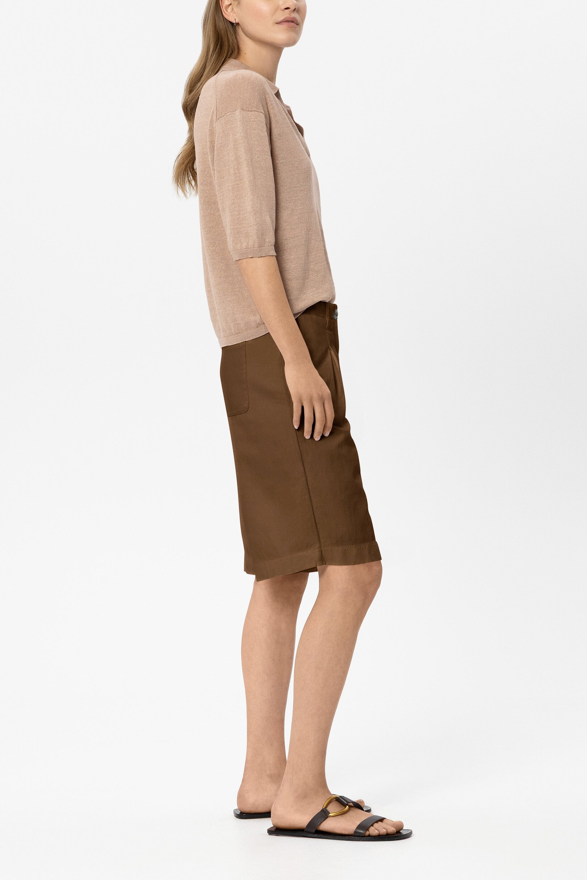 Bermuda aus Leinen-Mix - dark terracotta - Standard | Model Seite