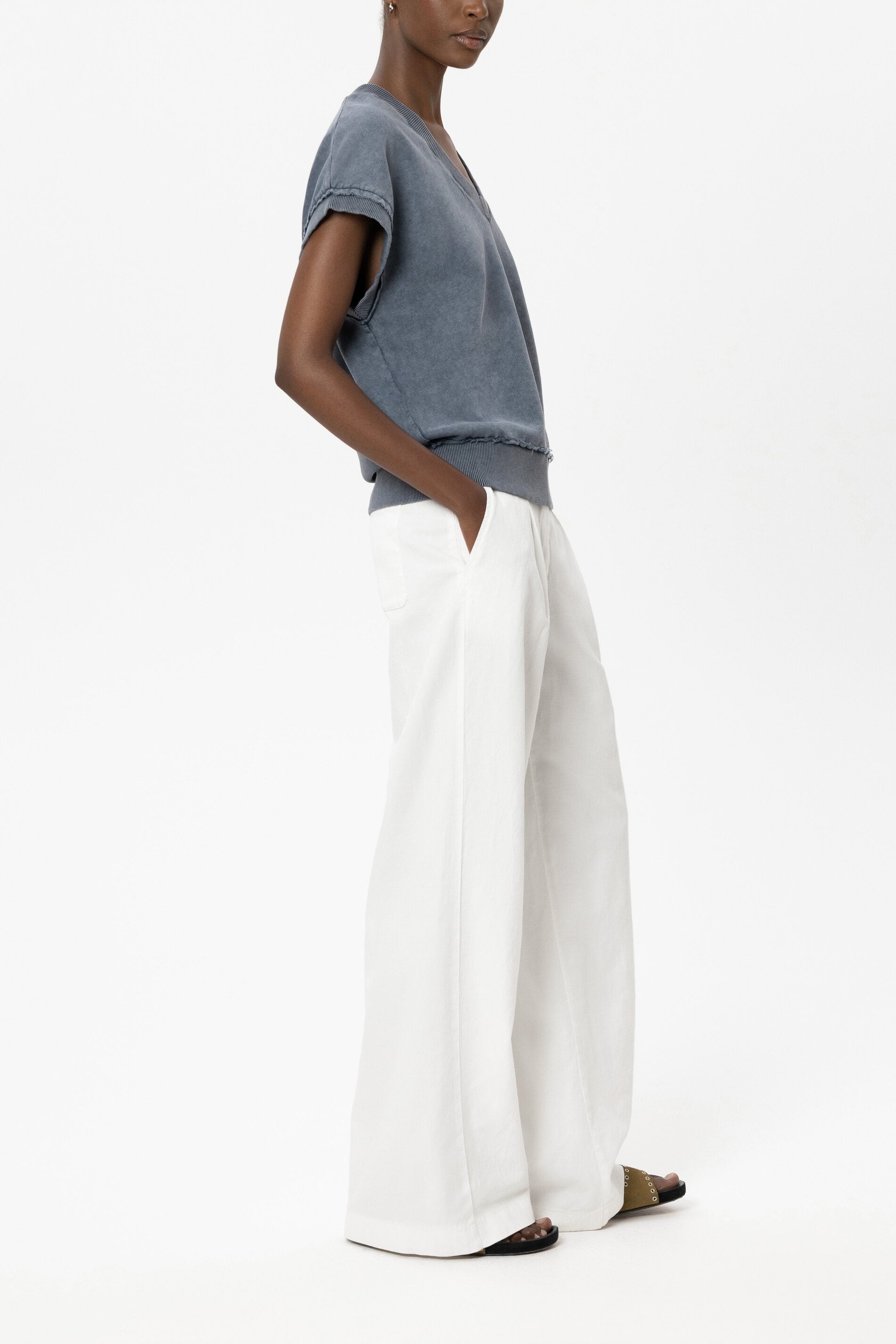 Wideleg-Chino aus Leinen-Mix - white - Standard | Model Seite