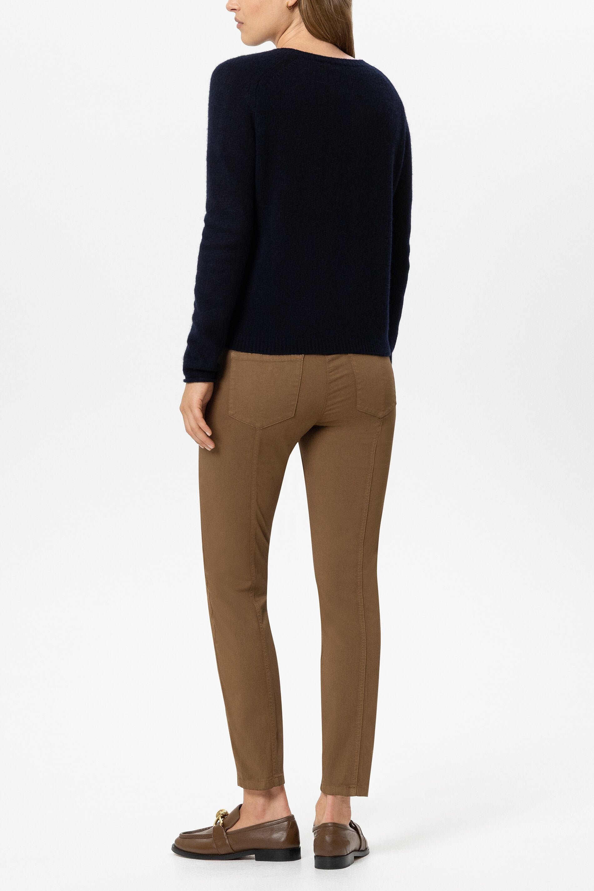 High-Stretch-Colour-Denim - caramel - Standard | Model Rück