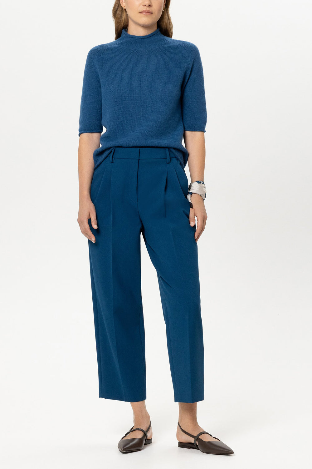 Tapered pants with pleats - sapphire - Standard