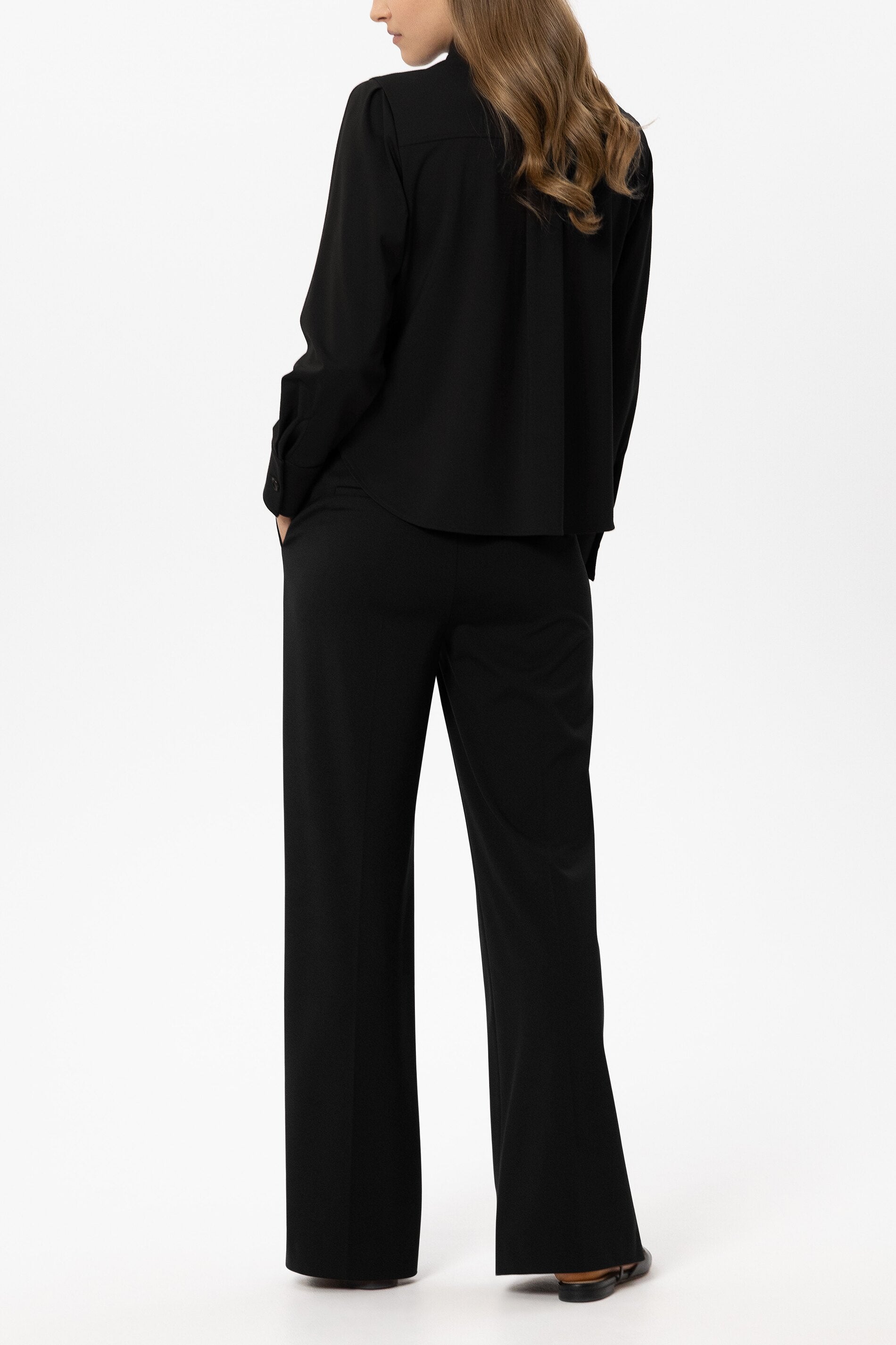 Wideleg aus Punto-Milano - black - Standard | Model Rück