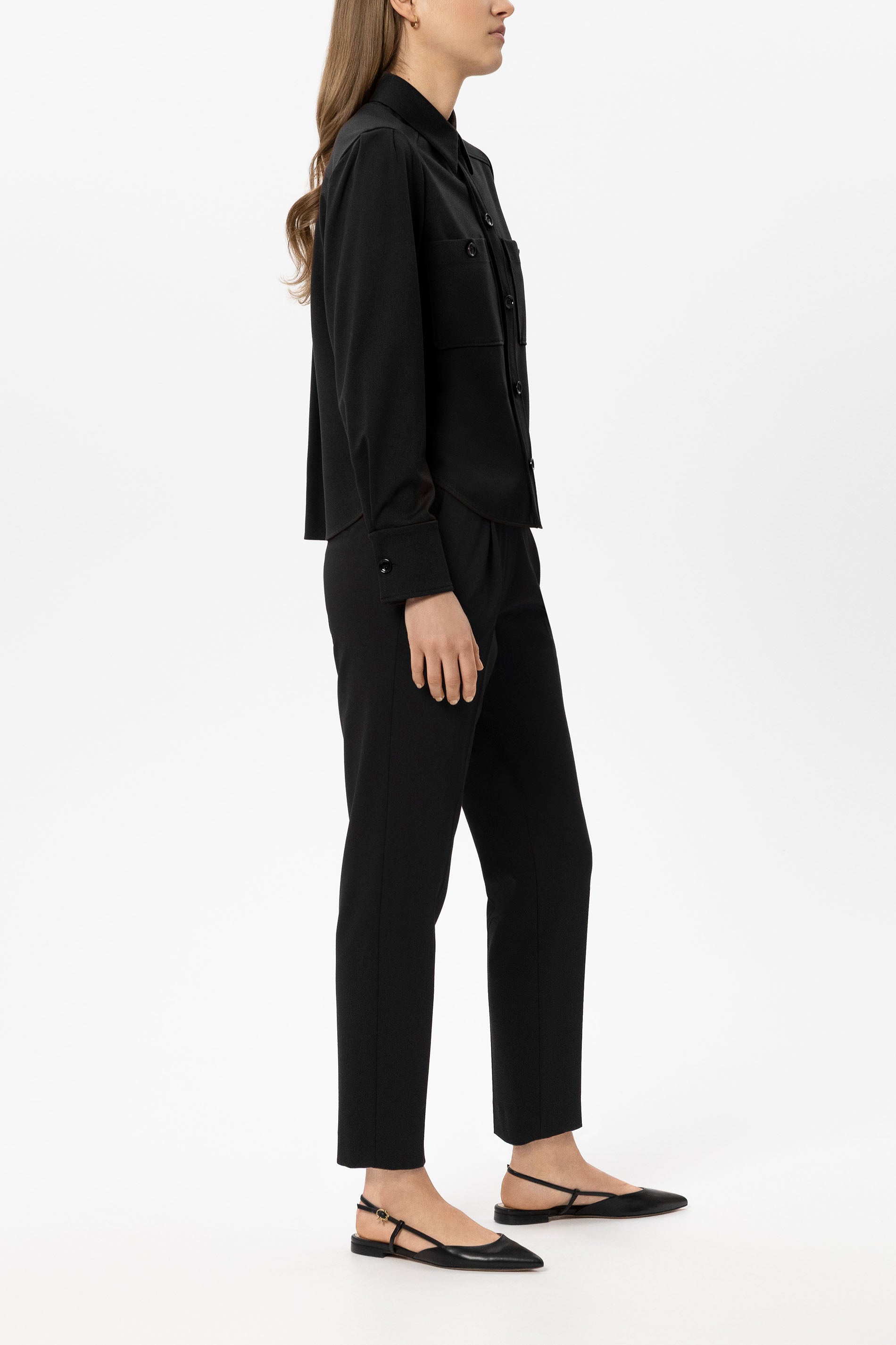 Joggpants aus Punto-Milano - black - Standard | Model Seite