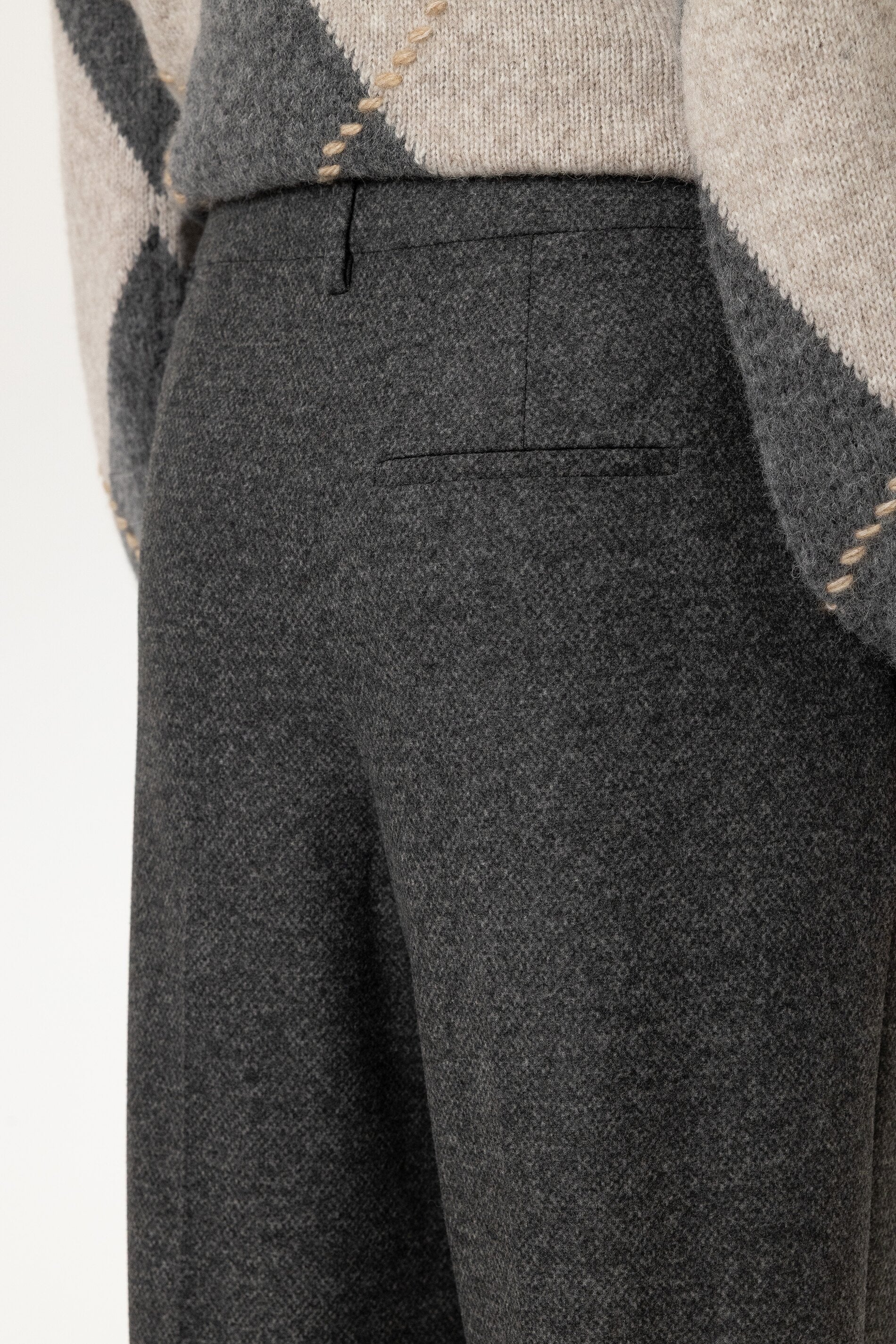 Tapered-Pants aus Punto-Milano - anthracite - Standard | Model Detail