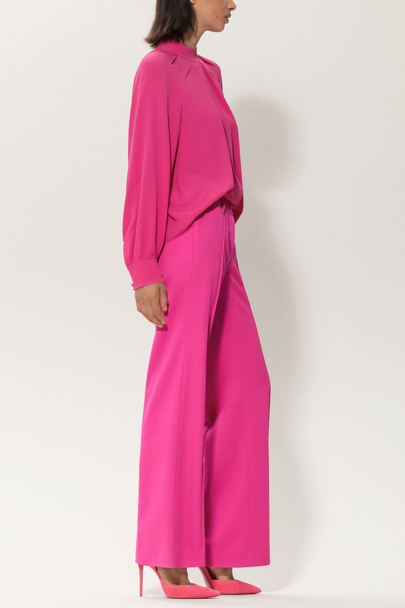 Bootleg-Pants - magenta pink - Standard | Model Seite
