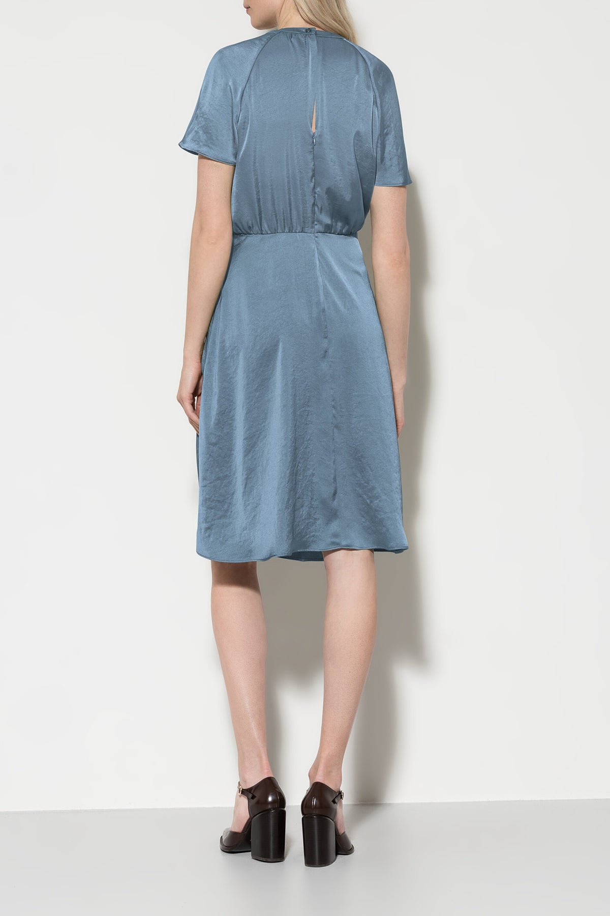 Fit&Flare-Kleid - smoky blue - Standard | Model Rück