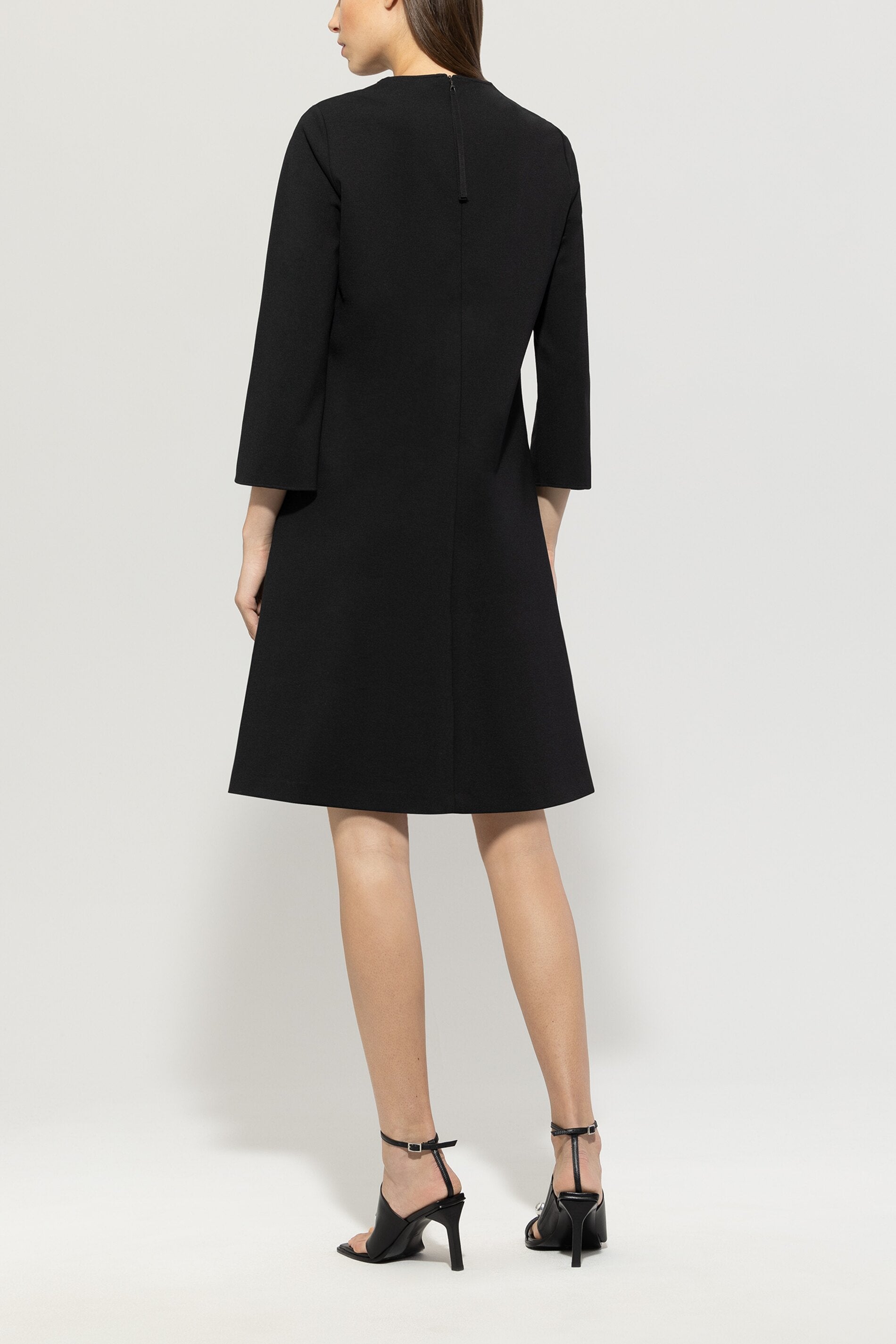 Minikleid aus Punto-Milano - deep black - lange Version | Model Rück