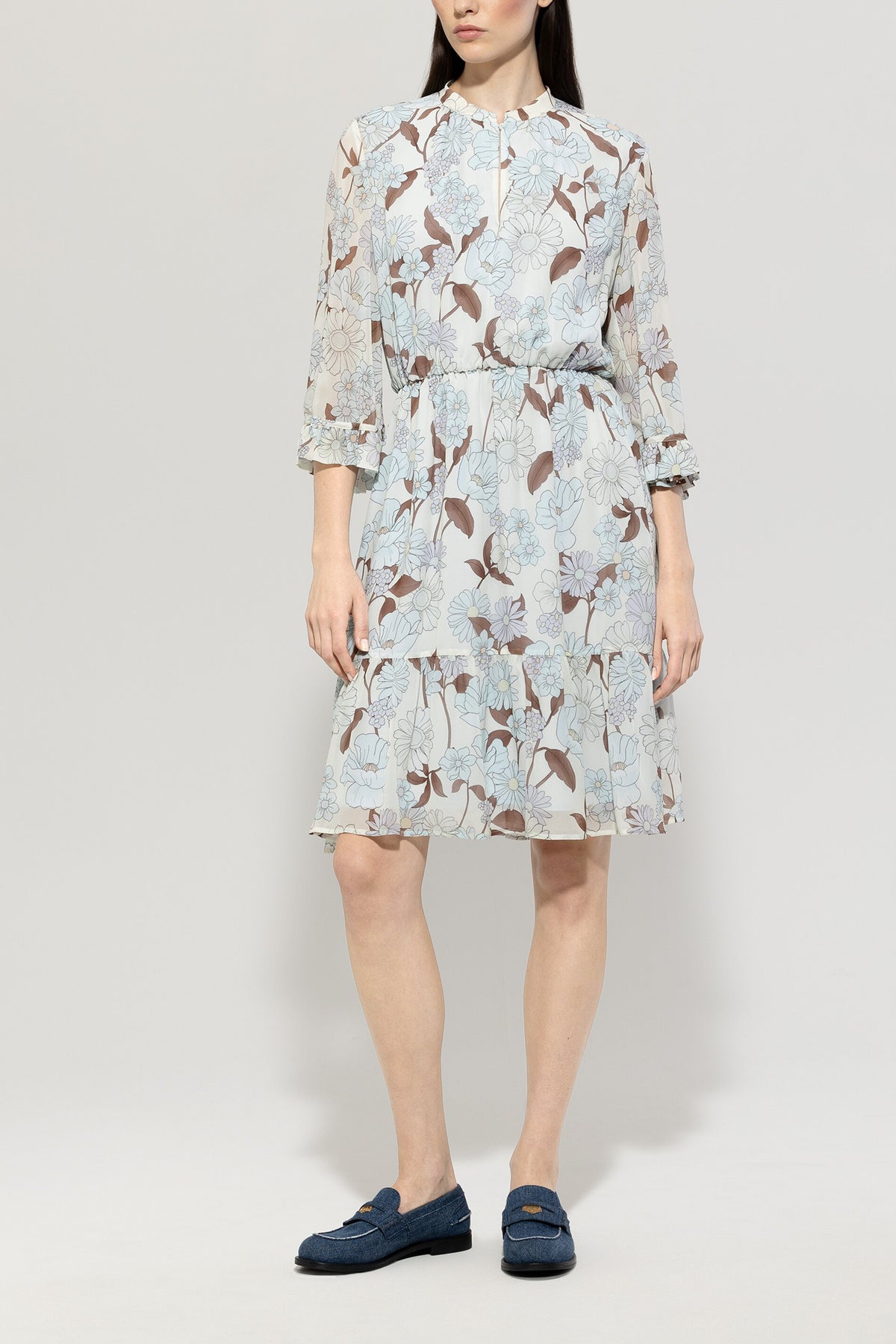 Midikleid mit Flower-Print - multi - Standard | Model Front