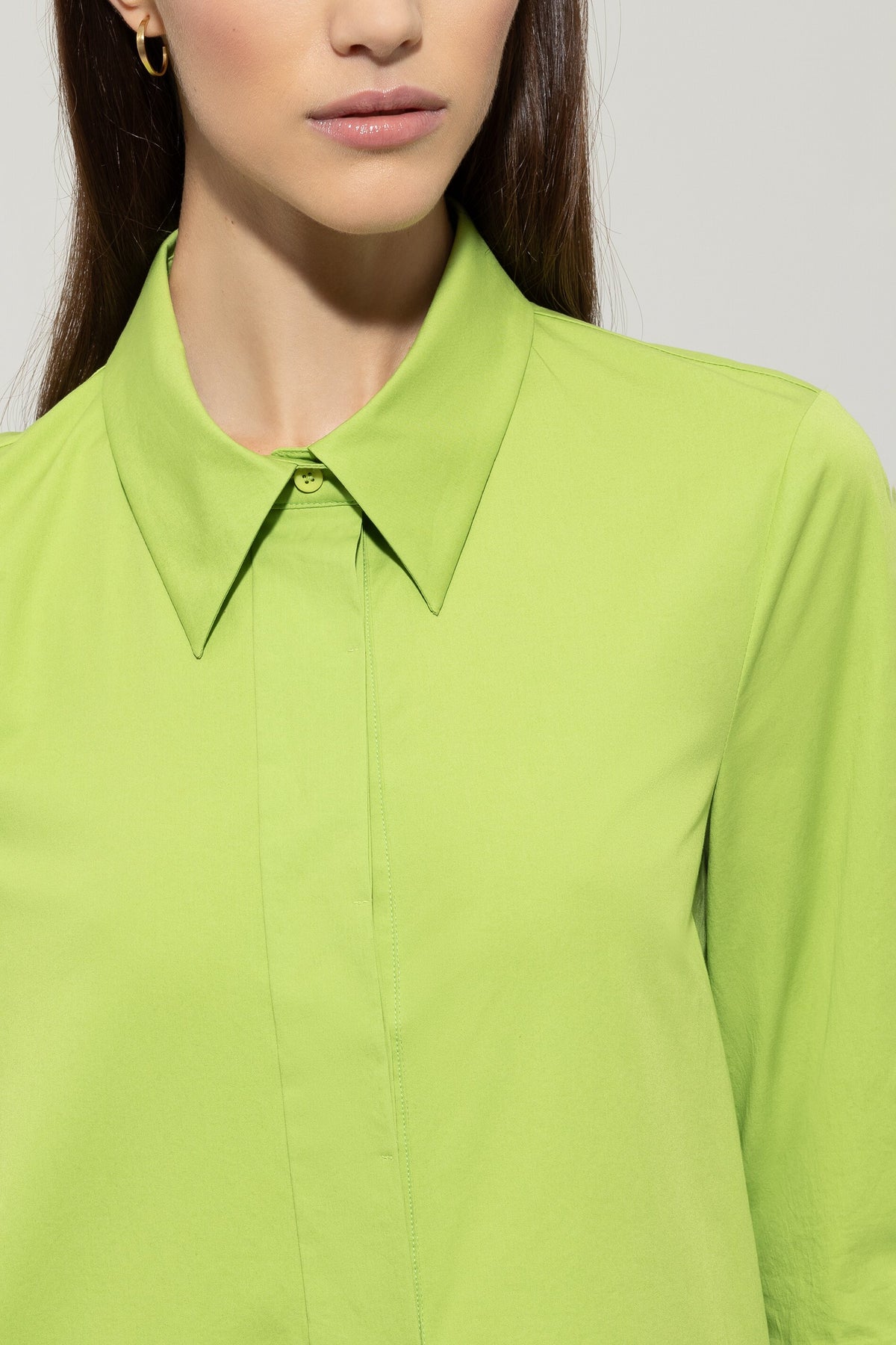 Gabardine-Hemdblusenkleid - pea green - Standard | Model Detail