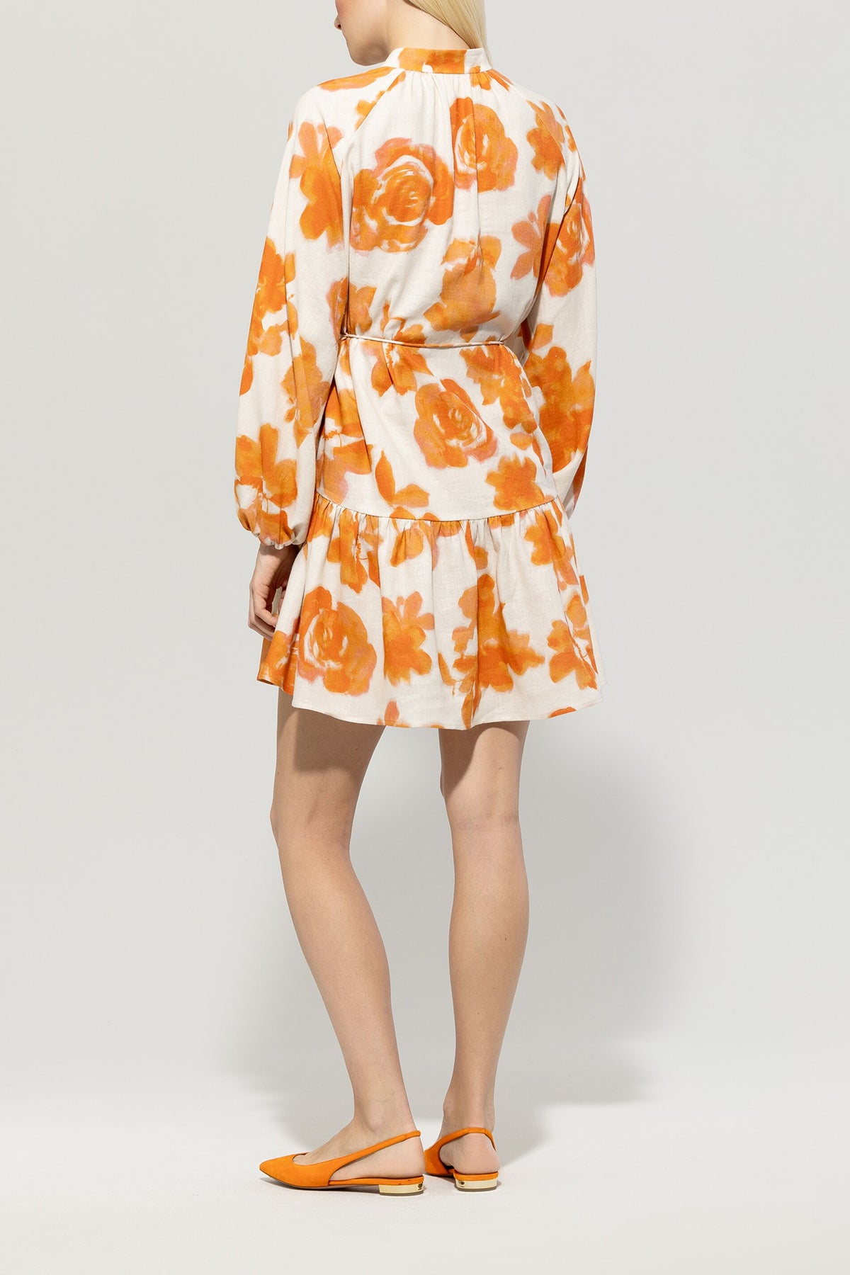 Minikleid mit Rose-Print - peachy orange / multi - Standard | Model Rück