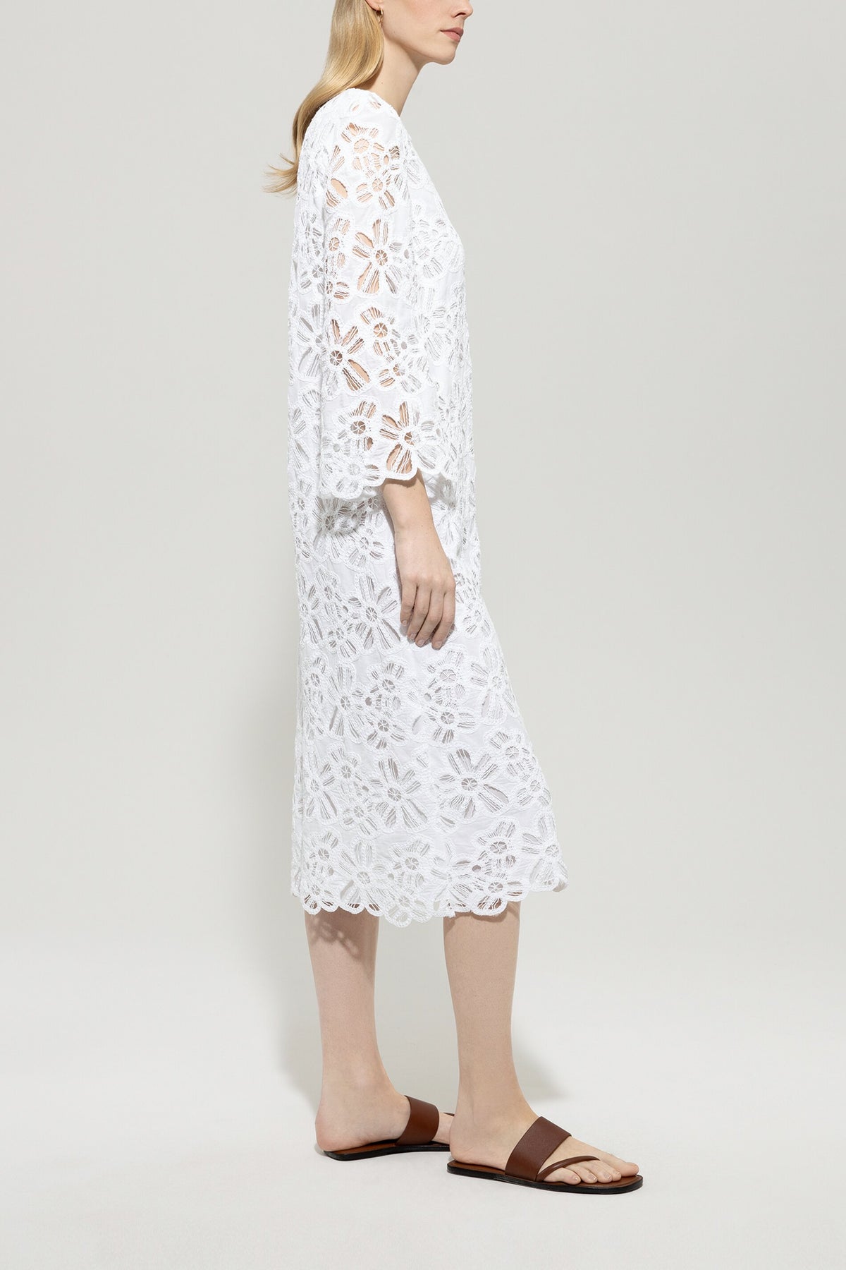 Crochet-Midikleid - bleached white - Standard | Model Seite