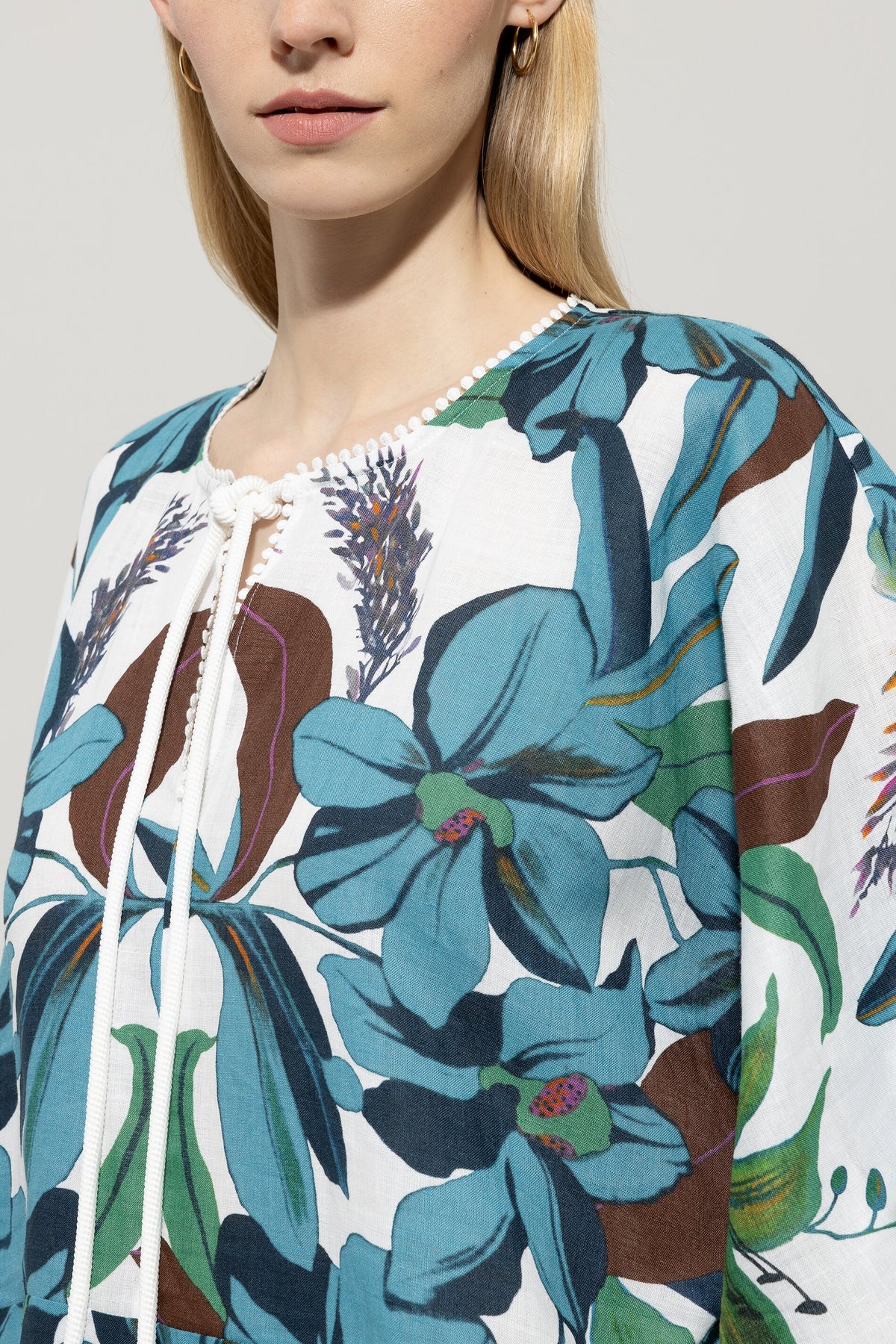Tunikakleid mit Hawaii-Print - multi - Standard | Model Detail