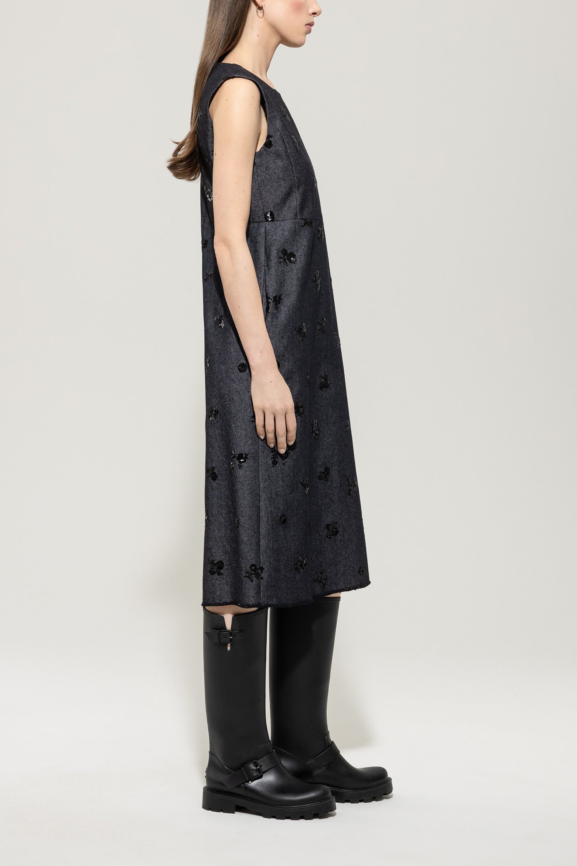 Pailletten-Denim-Kleid - dark denim blue - Standard | Model Seite