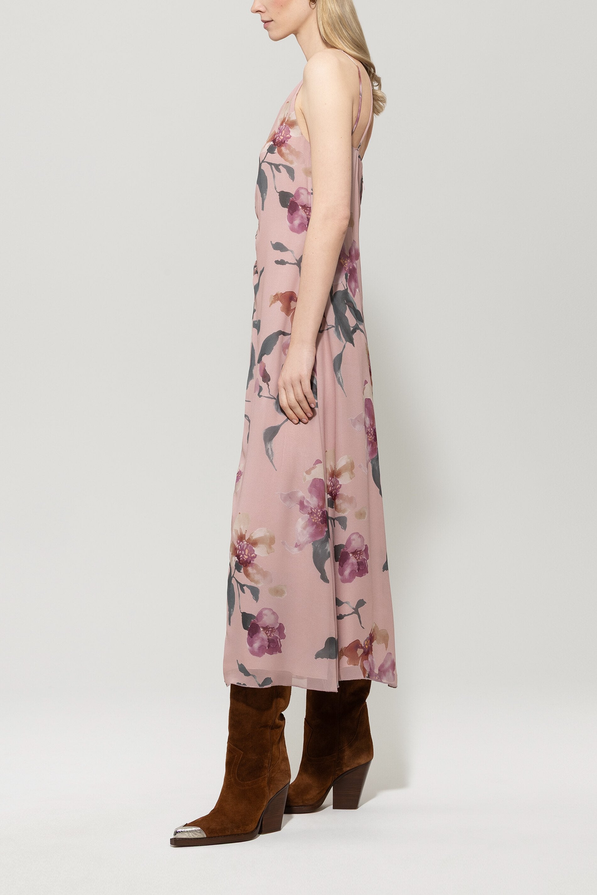 Kleid mit Flower-Print - multi - Standard | Model Seite