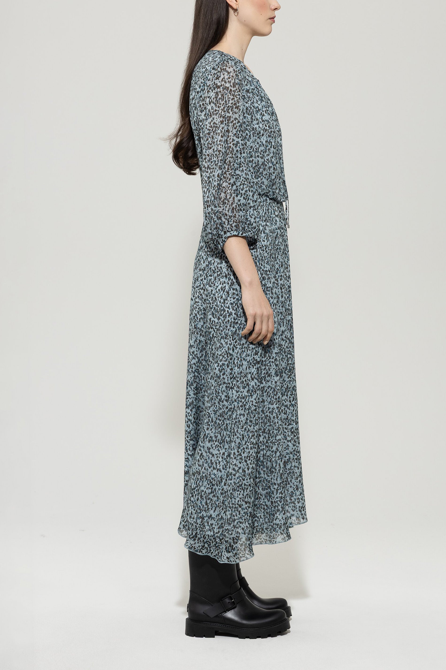 Kleid mit Animal-Print - multi - Standard | Model Seite