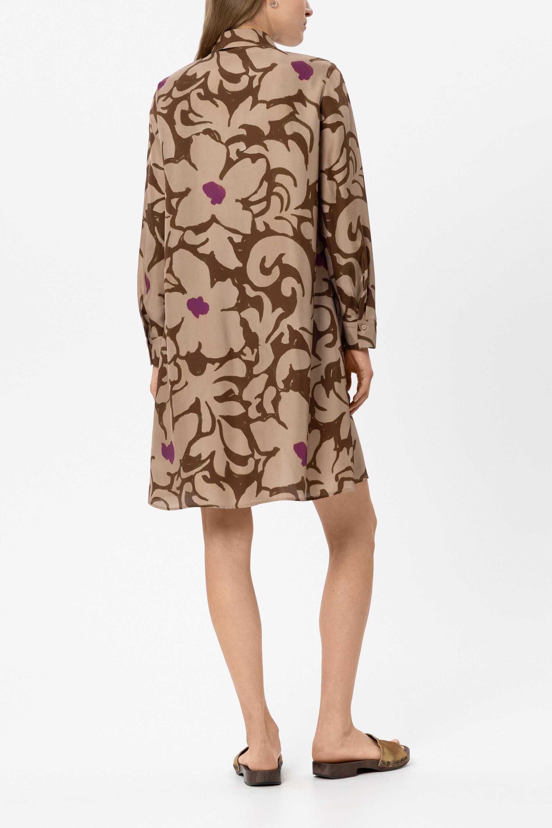 Seidenkleid mit Flower-Print - light terracotta / multi - Standard | Model Rück