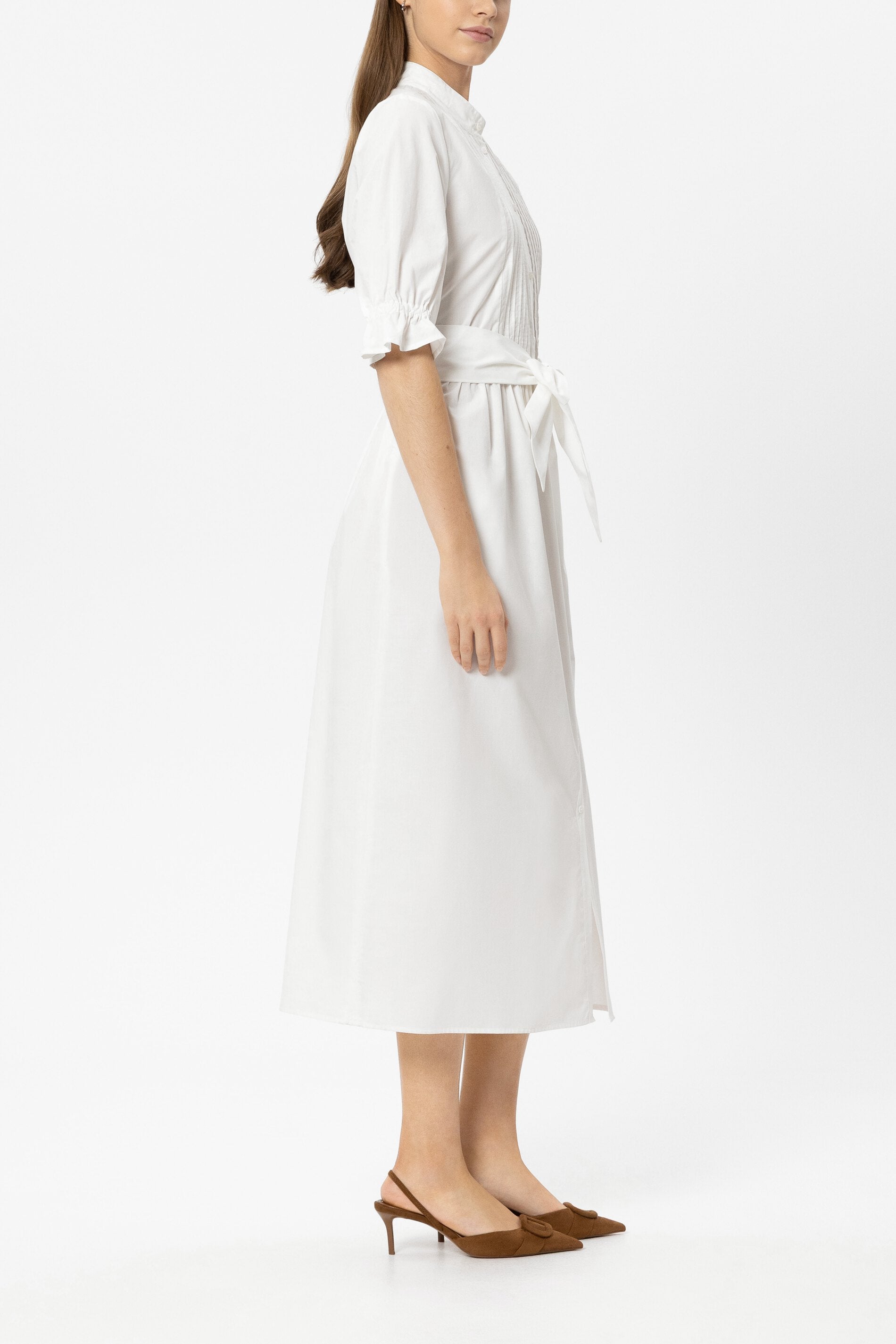 Baumwoll-Hemdblusenkleid - white - Standard | Model Seite