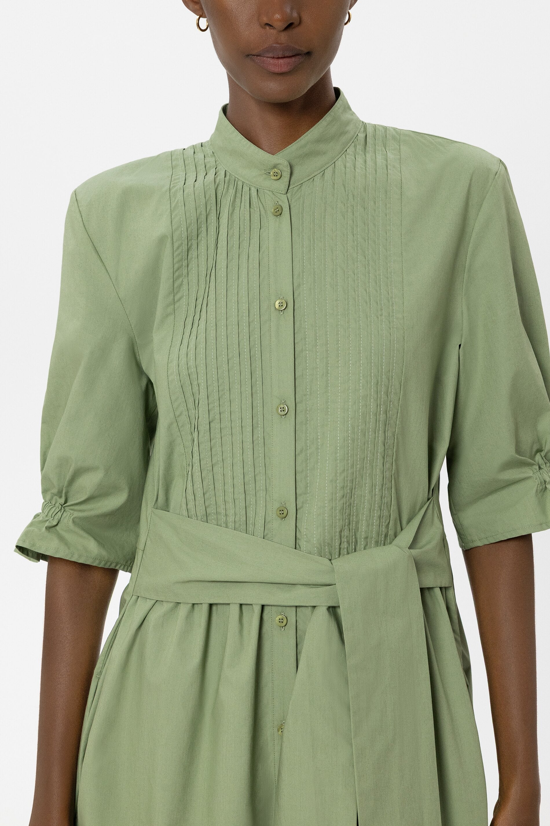 Baumwoll-Hemdblusenkleid - moss green - Standard | Model Detail
