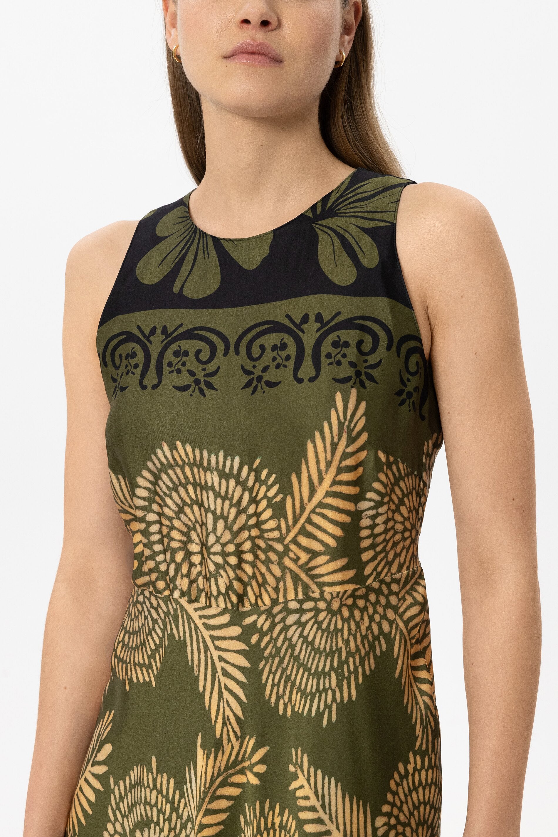 Maxi-Kleid mit Leaf-Print - multi - Standard | Model Detail