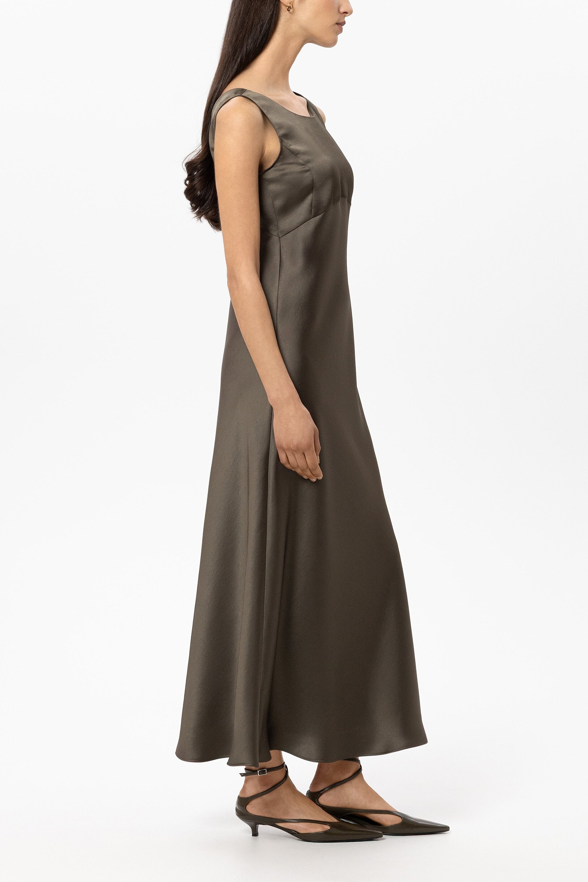 Satin-Shiftdress - muskat - Standard | Model Seite