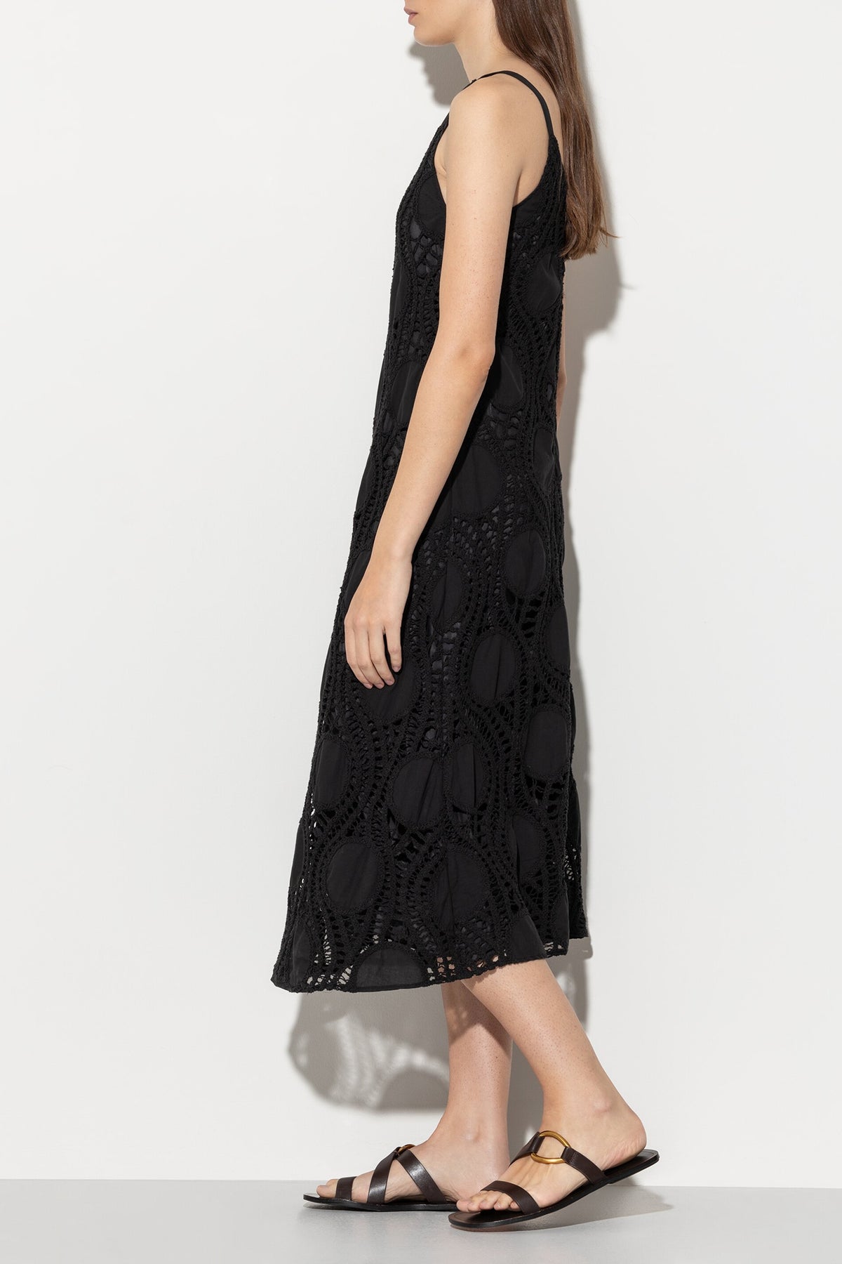 Slipdress in Crochet-Optik - deep black - Standard | Model Seite