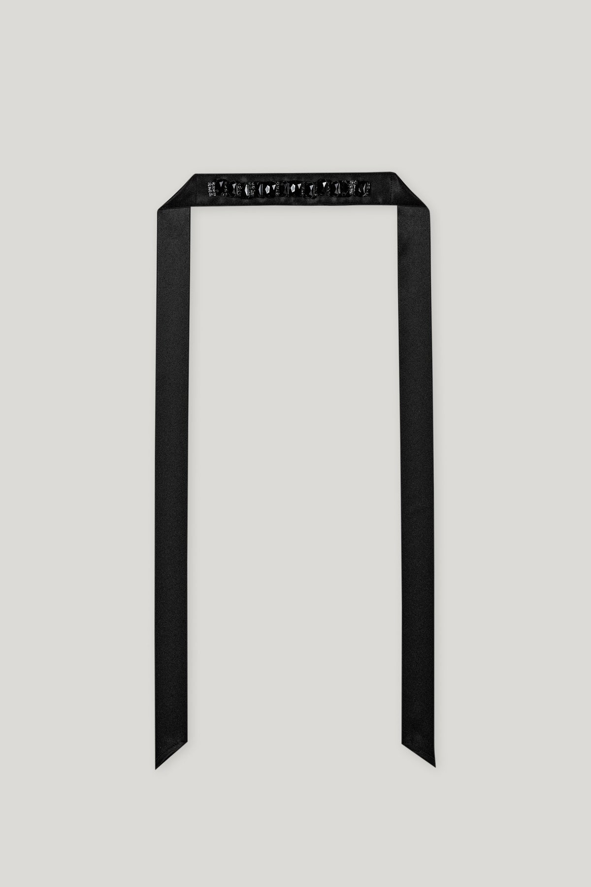 Band mit Schmucksteinen - deep black - Standard | Artikel Front