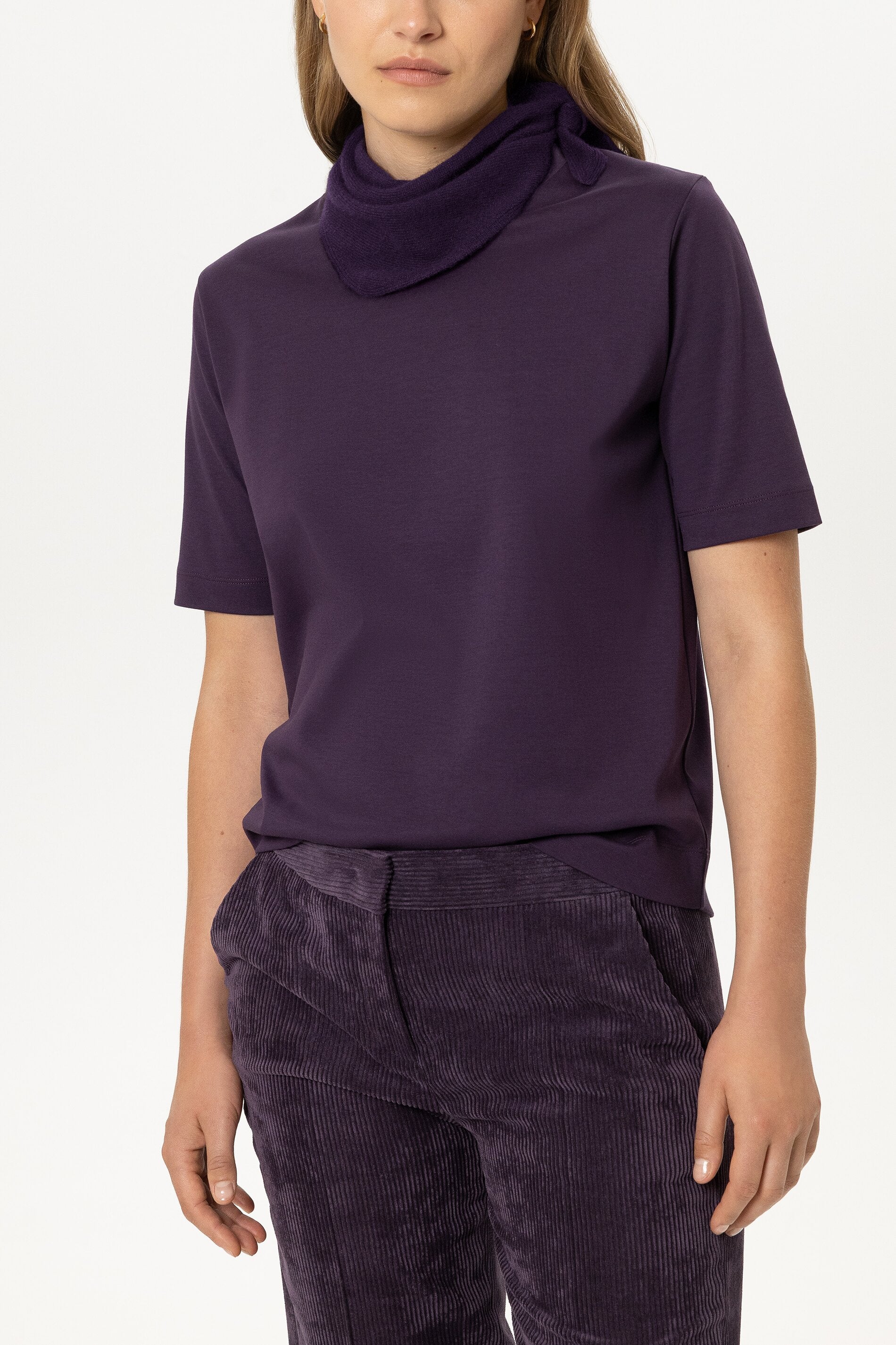 Bandana aus Kaschmir-Mix - plum - Standard | Model Front