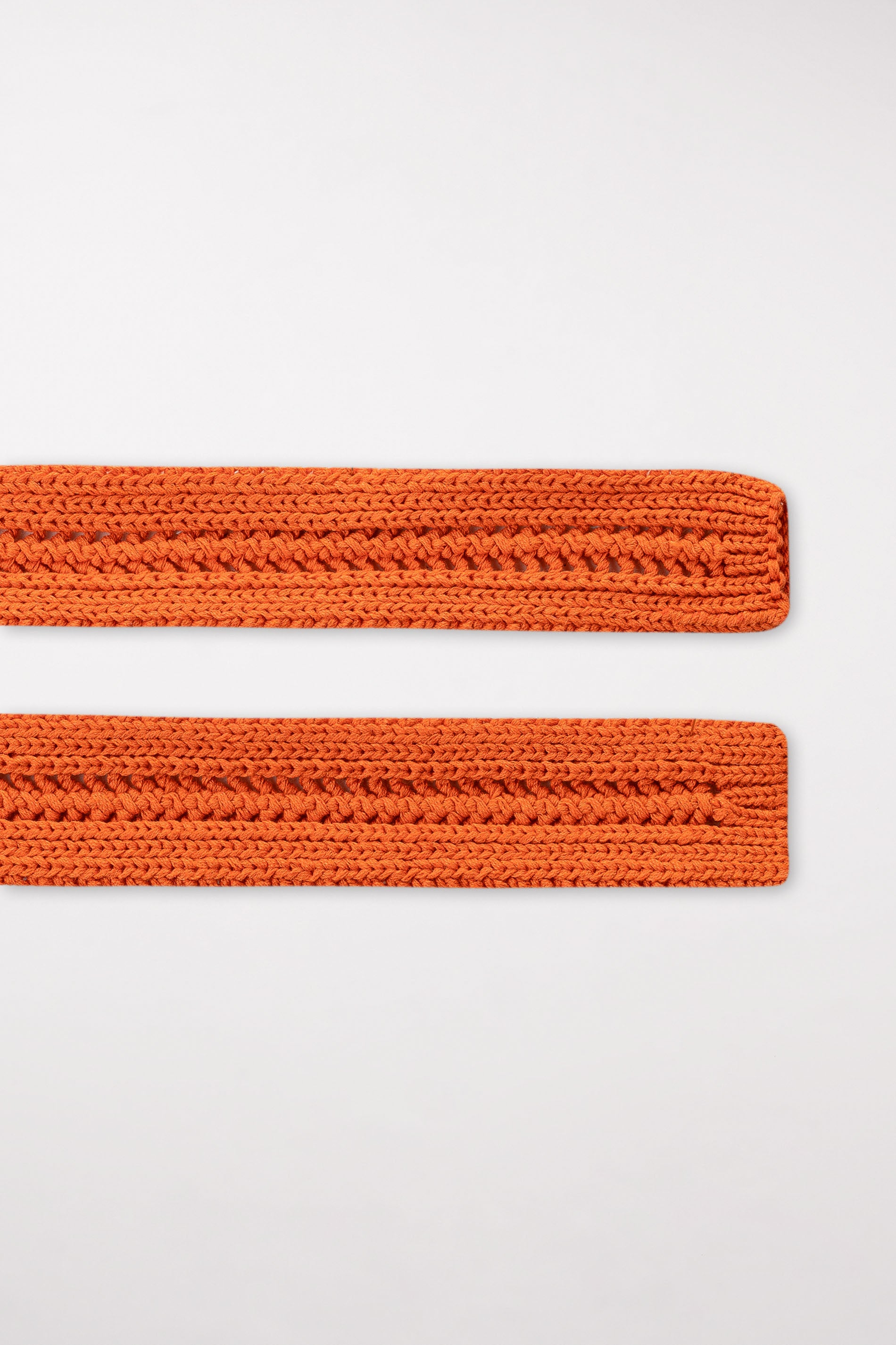 Gürtel mit Lochstruktur - burnt orange - Standard | Artikel Rück