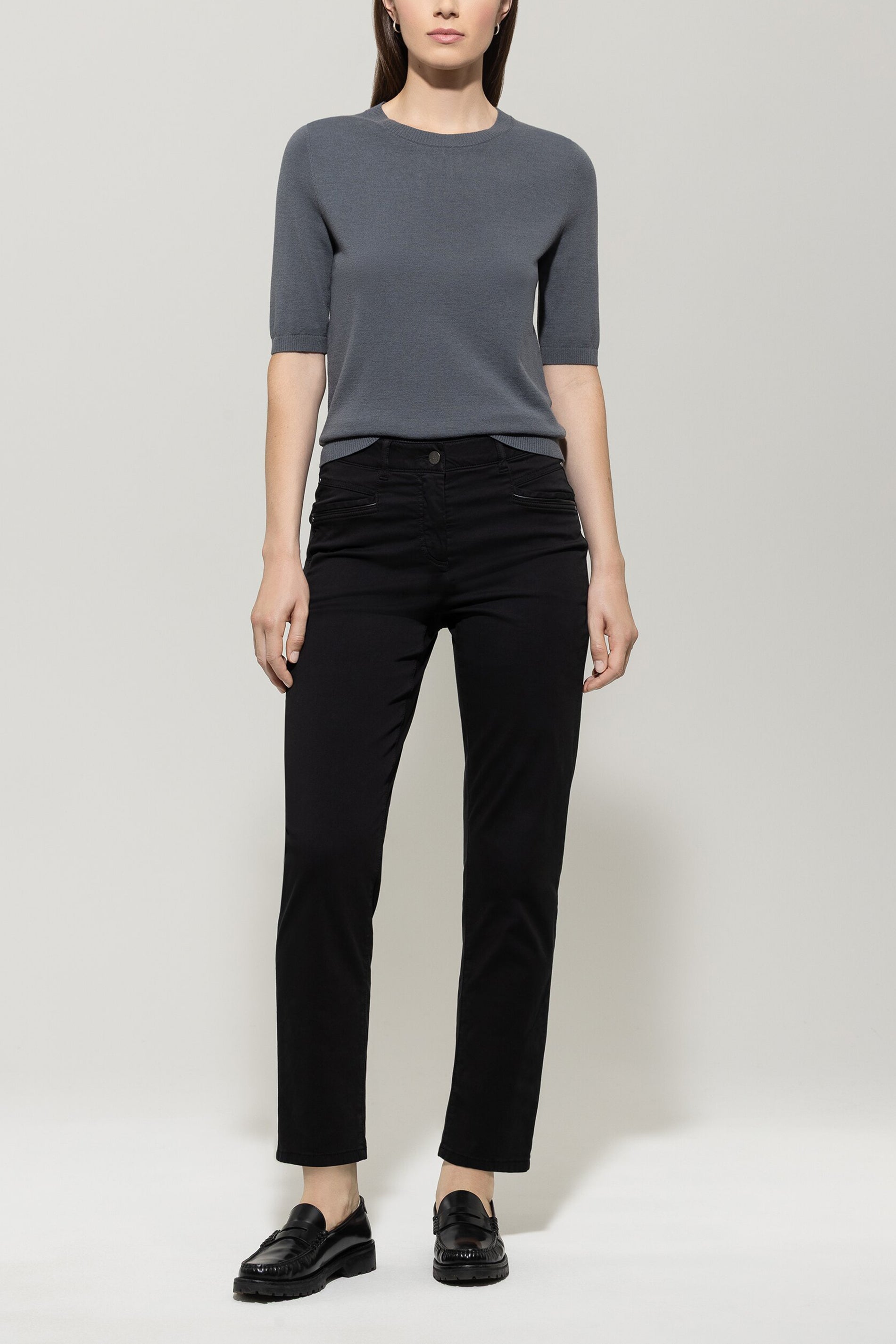 Feinstrick-Pullover - urban grey - Standard | Model Front