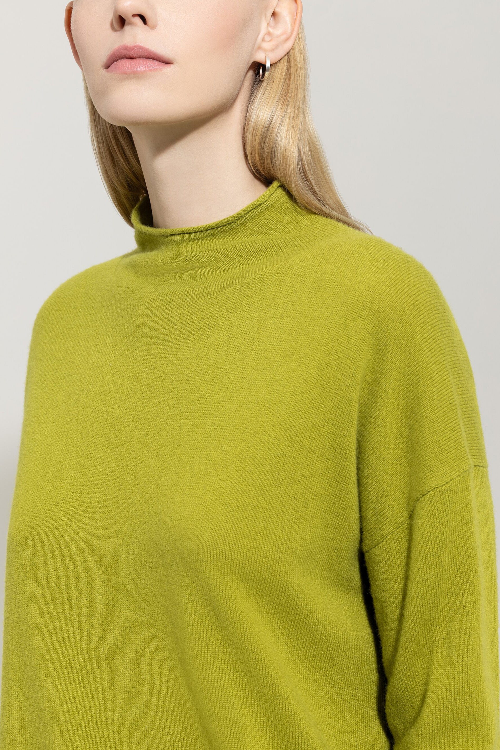 Pullover aus Kaschmir-Mix - acid green - Standard | Model Detail