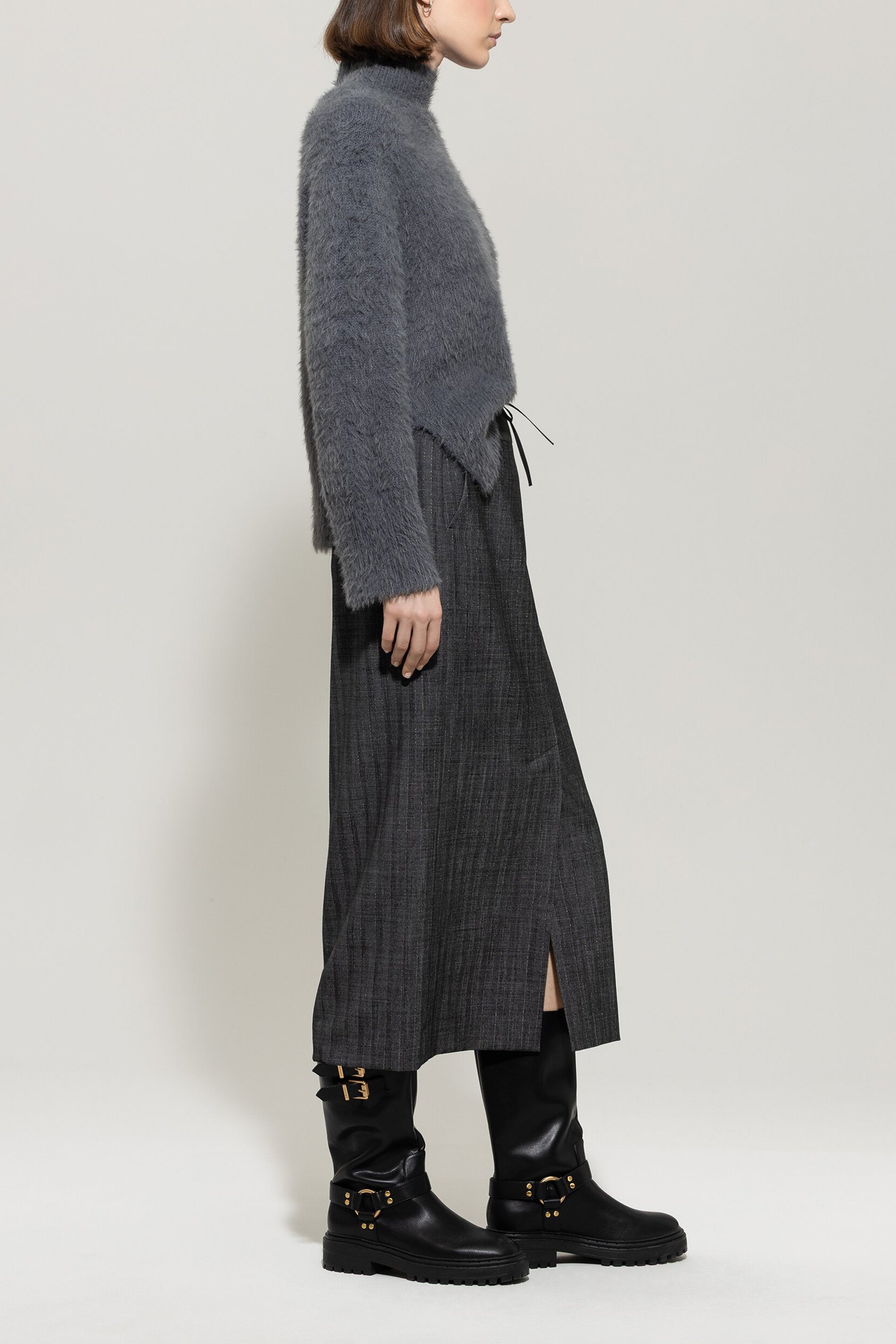 Pullover in Fell-Optik - urban grey - Standard | Model Seite