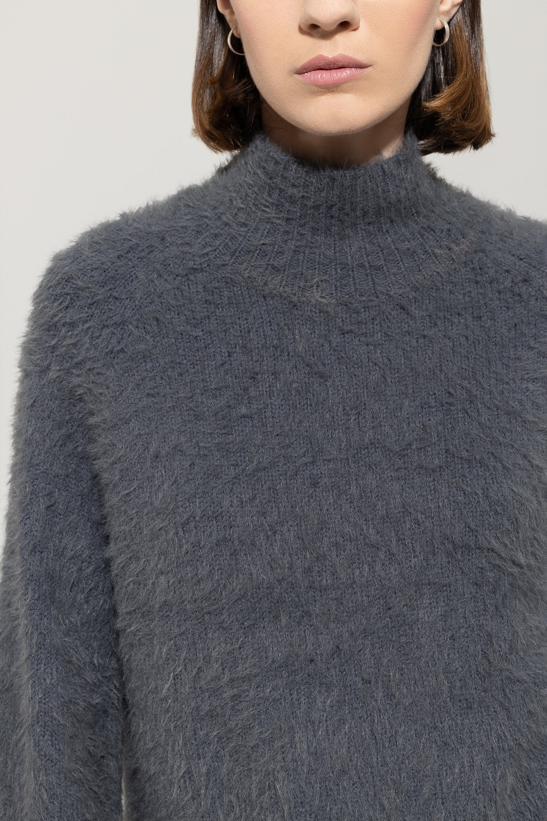 Pullover in Fell-Optik - urban grey - Standard | Model Detail
