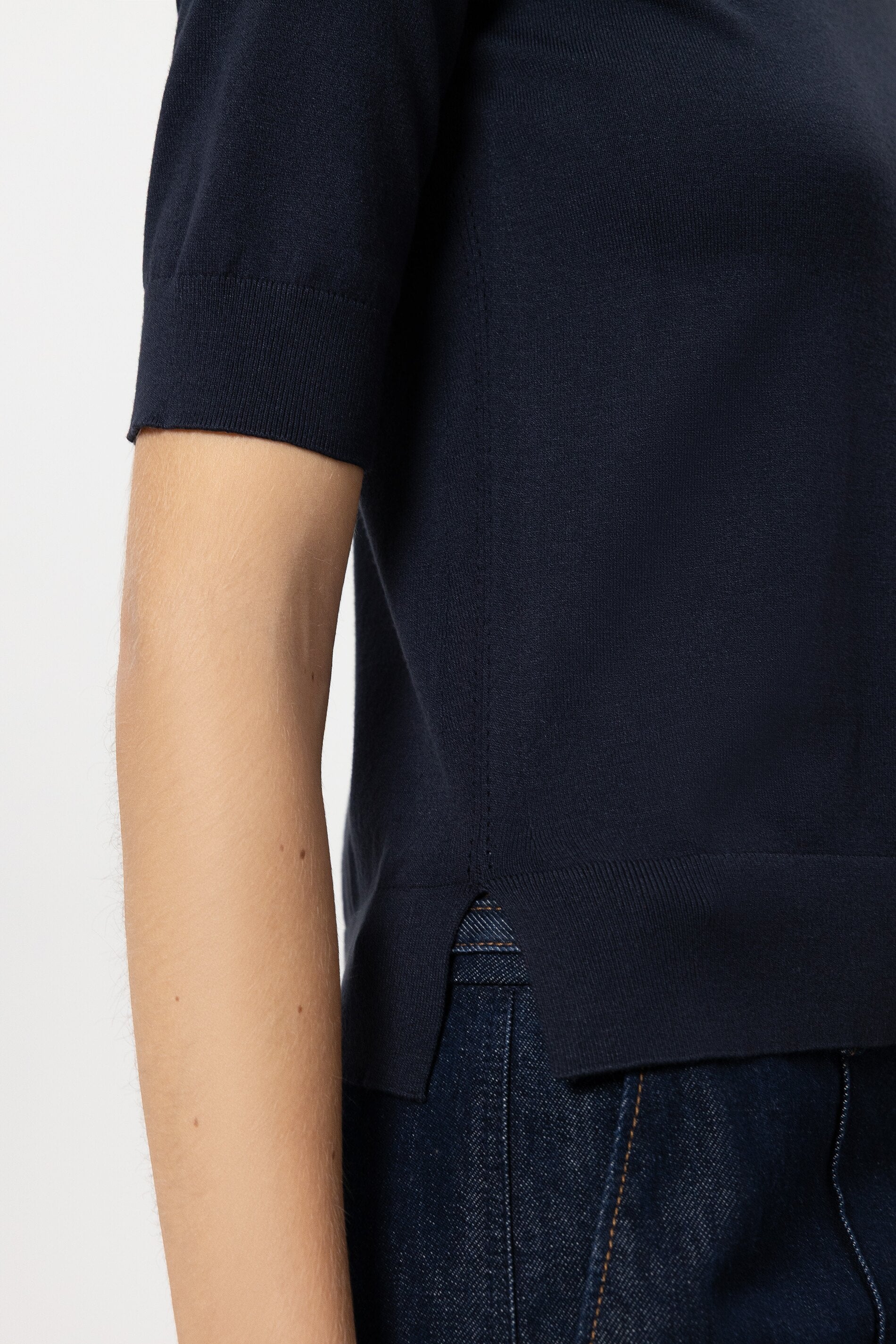 Halbarm-Feinstrick-Pullover - navy blue - Standard | Model Detail